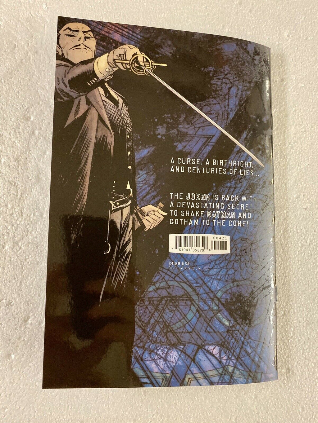 batman-curse-of-the-white-knight-4-alfred-variant-2019-dc-comics-black-label