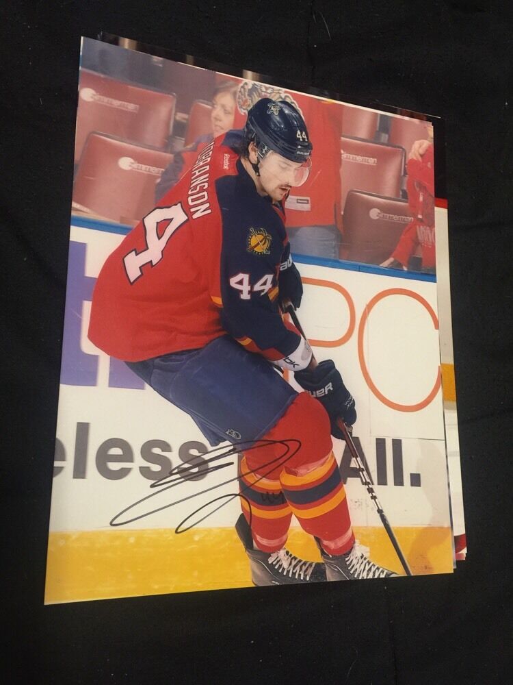 Erik Gudbranson Signed Florida Panthers 8x10 Photo NHL PITTSBURGH PENGUINS