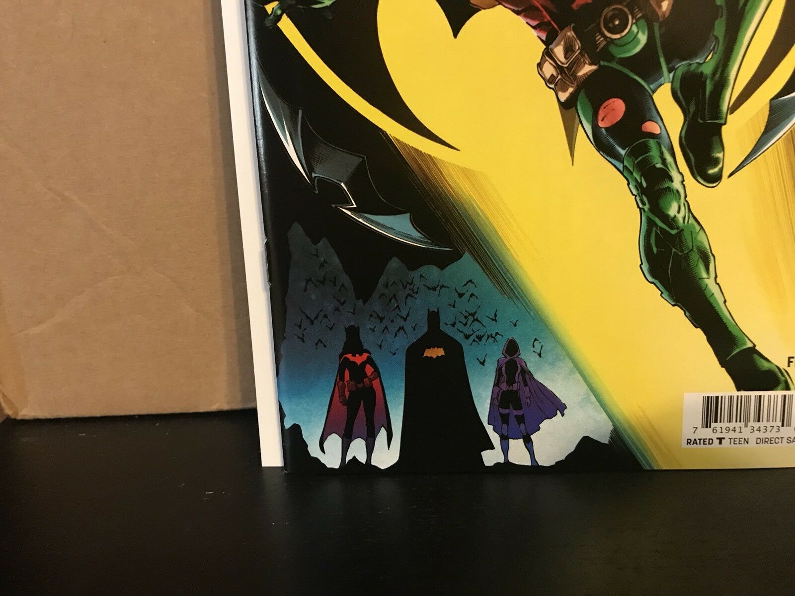 detective-comics-batman-968-homage-tim-drake-barrows-ferreira-dc