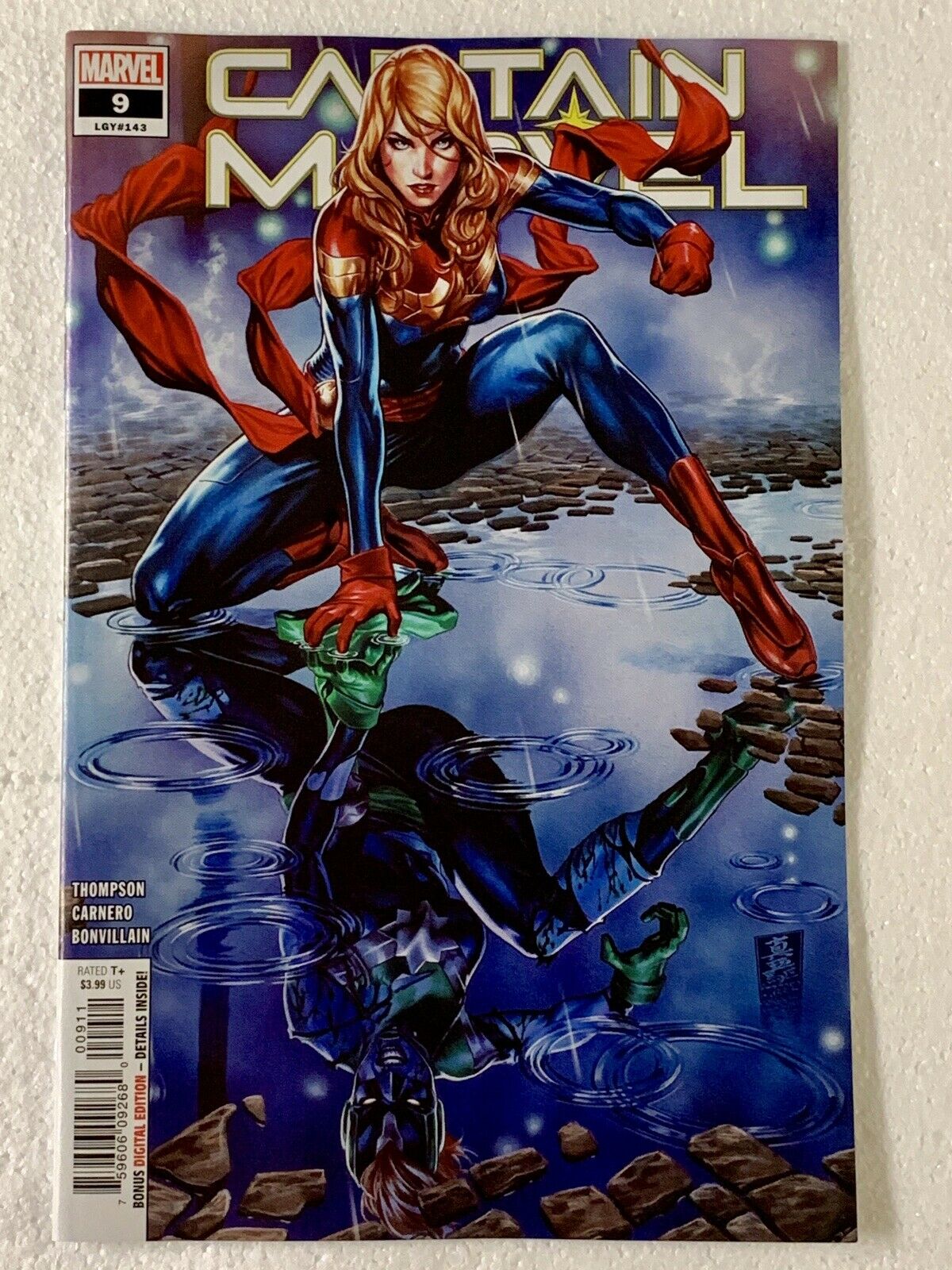 captain-marvel-9-mark-brooks-cover-a-first-full-appearance-of-star-2019-comics