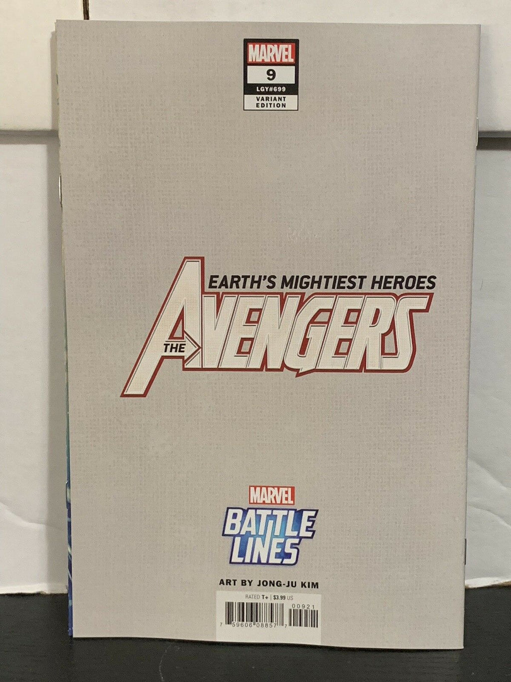 avengers-9-jong-ju-kim-battle-lines-variant-marvel-comics-2018-loki-asgard
