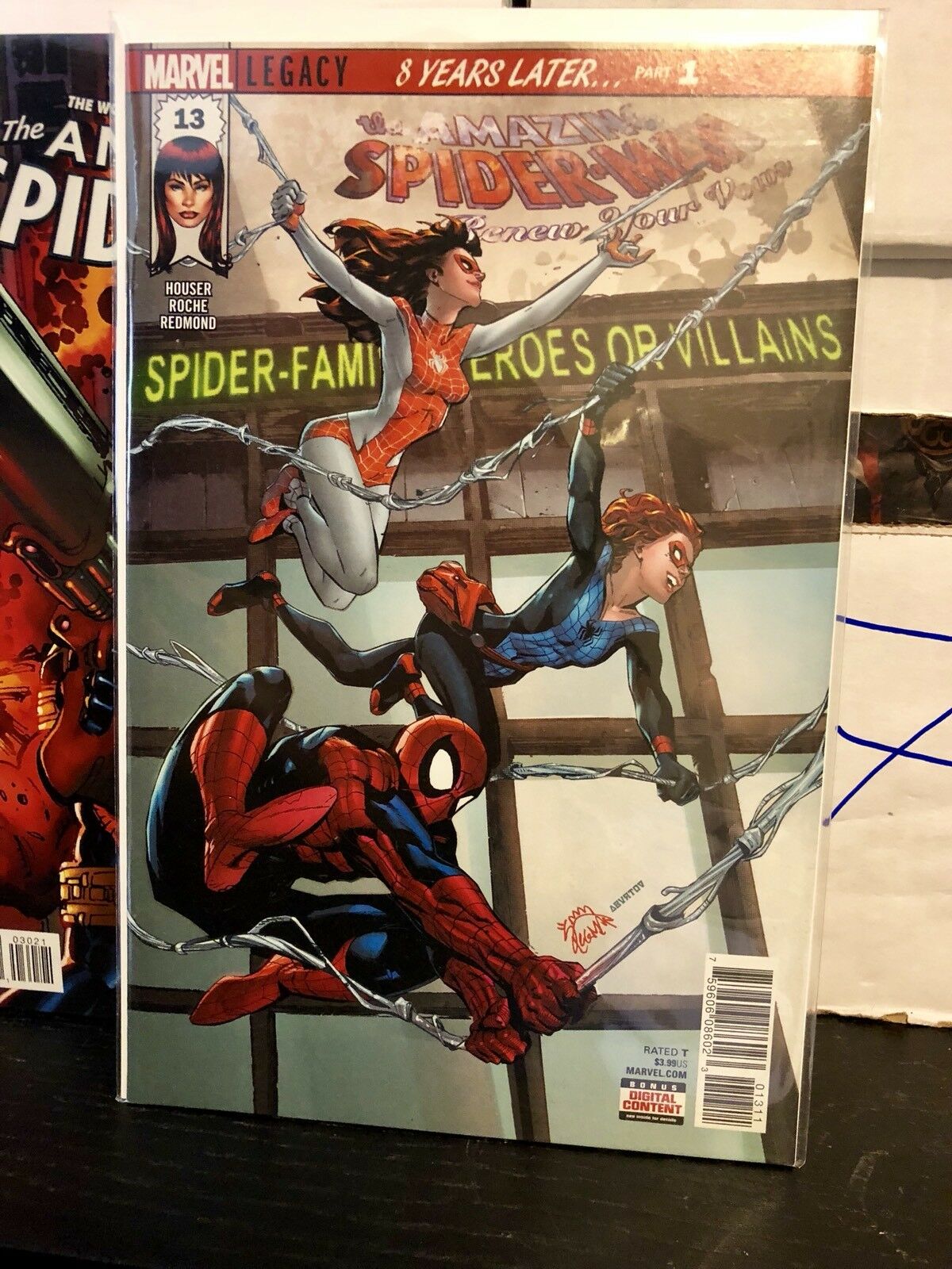 amazing-spider-man-renew-your-vows-13-cover-a-lenticular-swipe-252