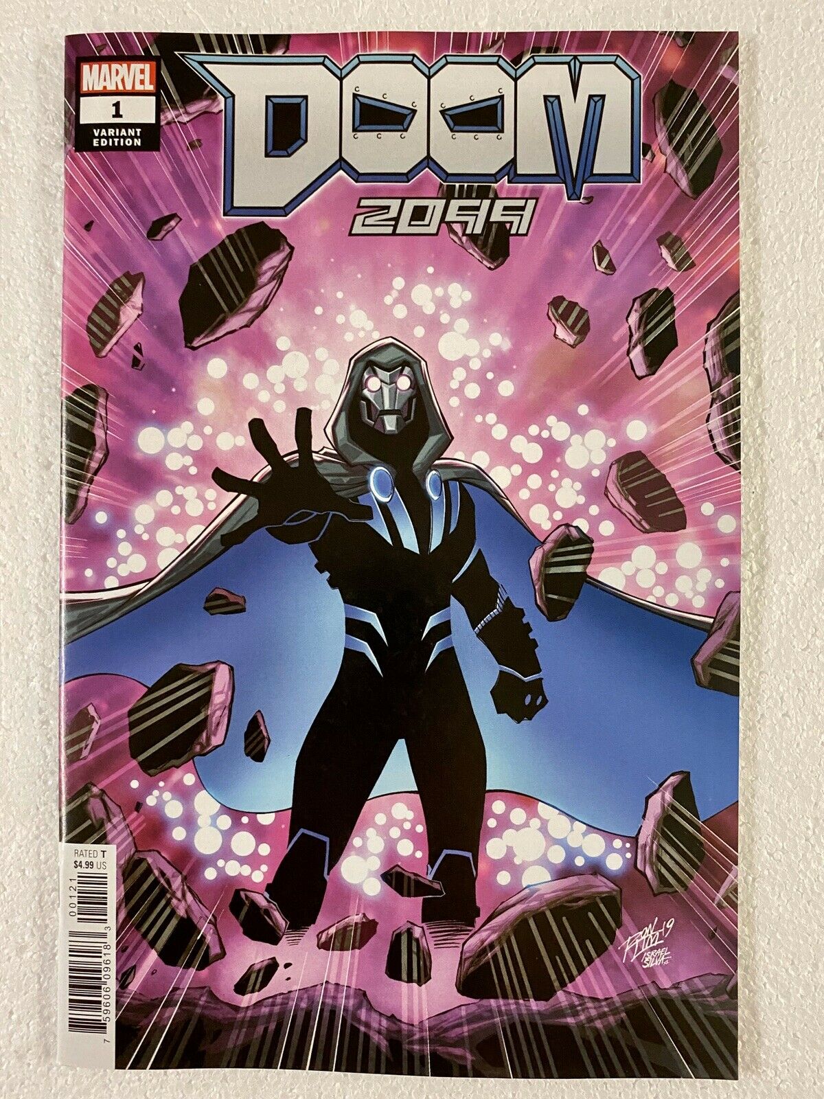 doom-2099-1-ron-lim-cover-b-variant-2019-marvel-comics-chip-zdarsky-castiello