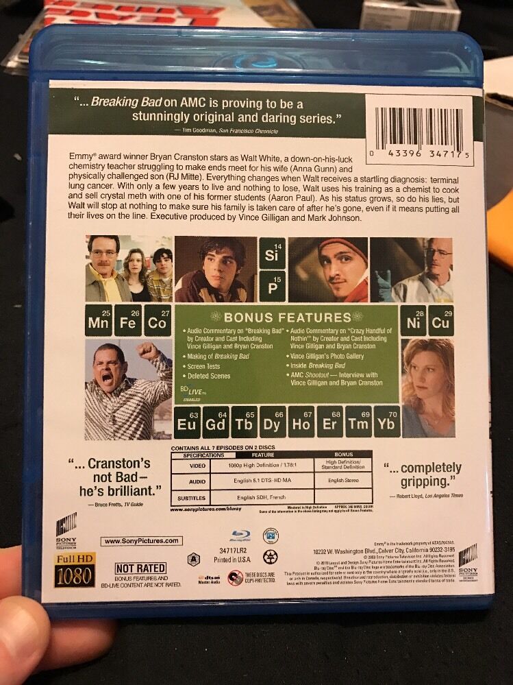 breaking-bad-the-complete-first-season-blu-ray-disc-2010-2-disc-set