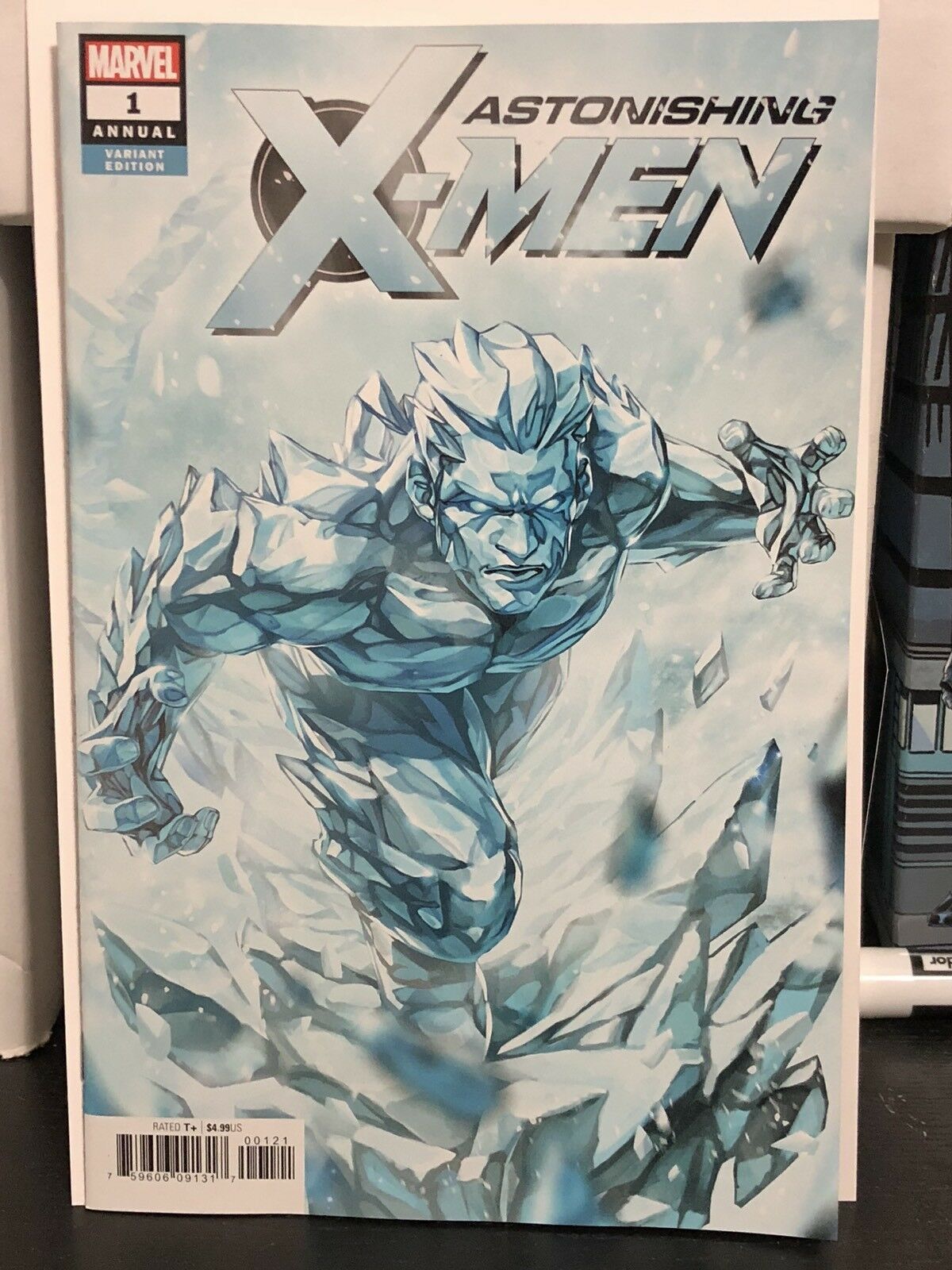 astonishing-x-men-annual-1-hyung-cover-b-variant-marvel-comics-2018-iceman