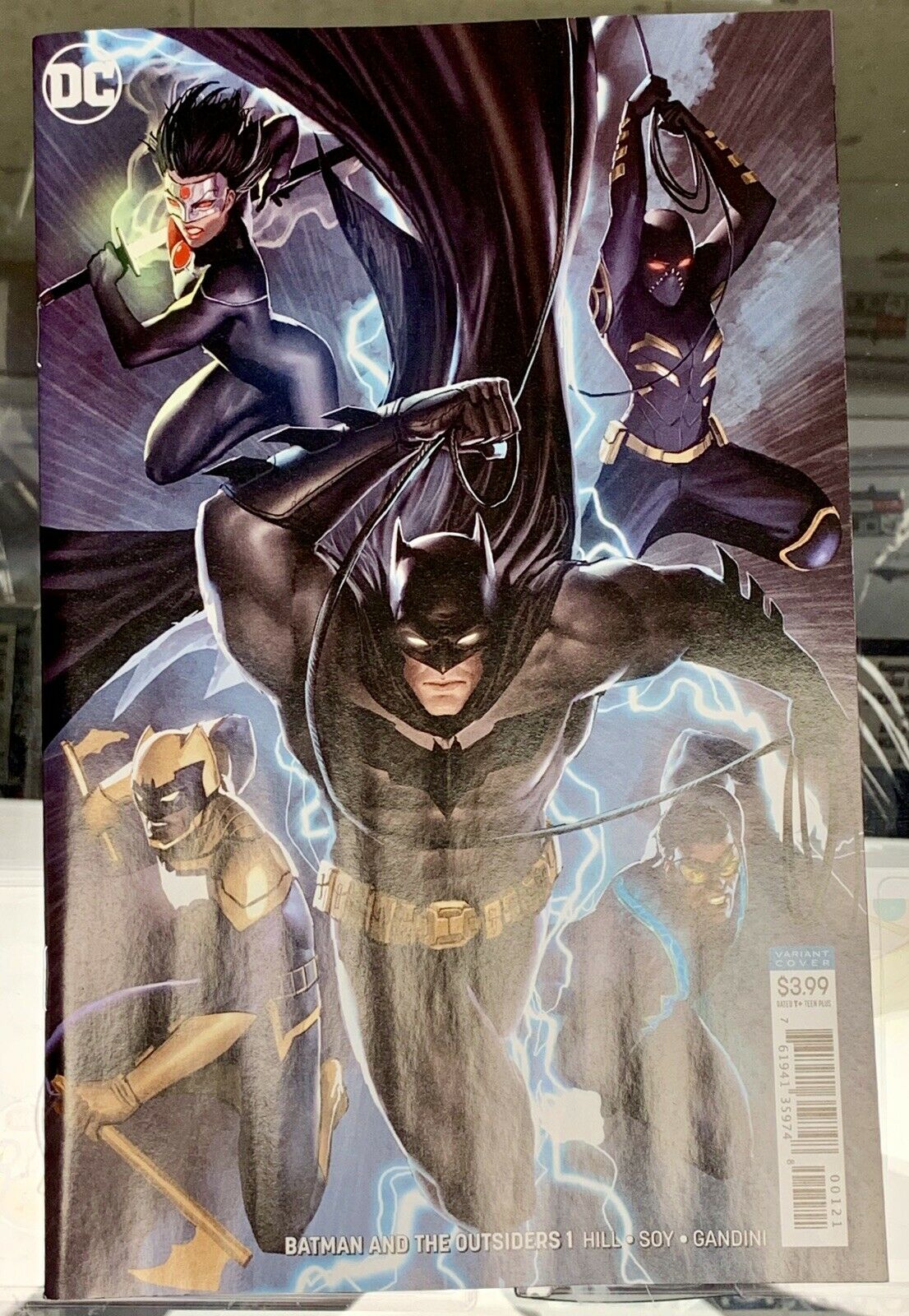 batman-and-the-outsiders-1-set-of-2-tyler-kirkham-and-stjepan-sejic-variant