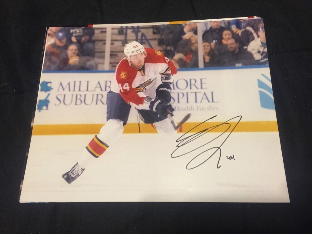 Erik Gudbranson Signed Florida Panthers 8x10 Photo NHL PITTSBURGH PENGUINS