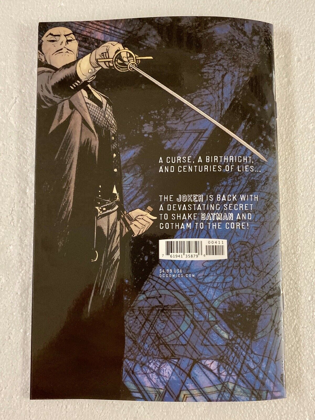 batman-curse-of-the-white-knight-4-cover-a-murphy-2019-dc-comics-black-label