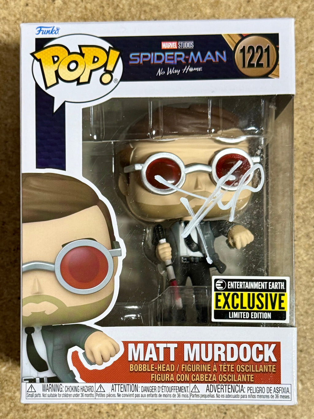 charlie-cox-signed-marvel-matt-murdock-daredevil-funko-pop-1221-with-jsa-coa