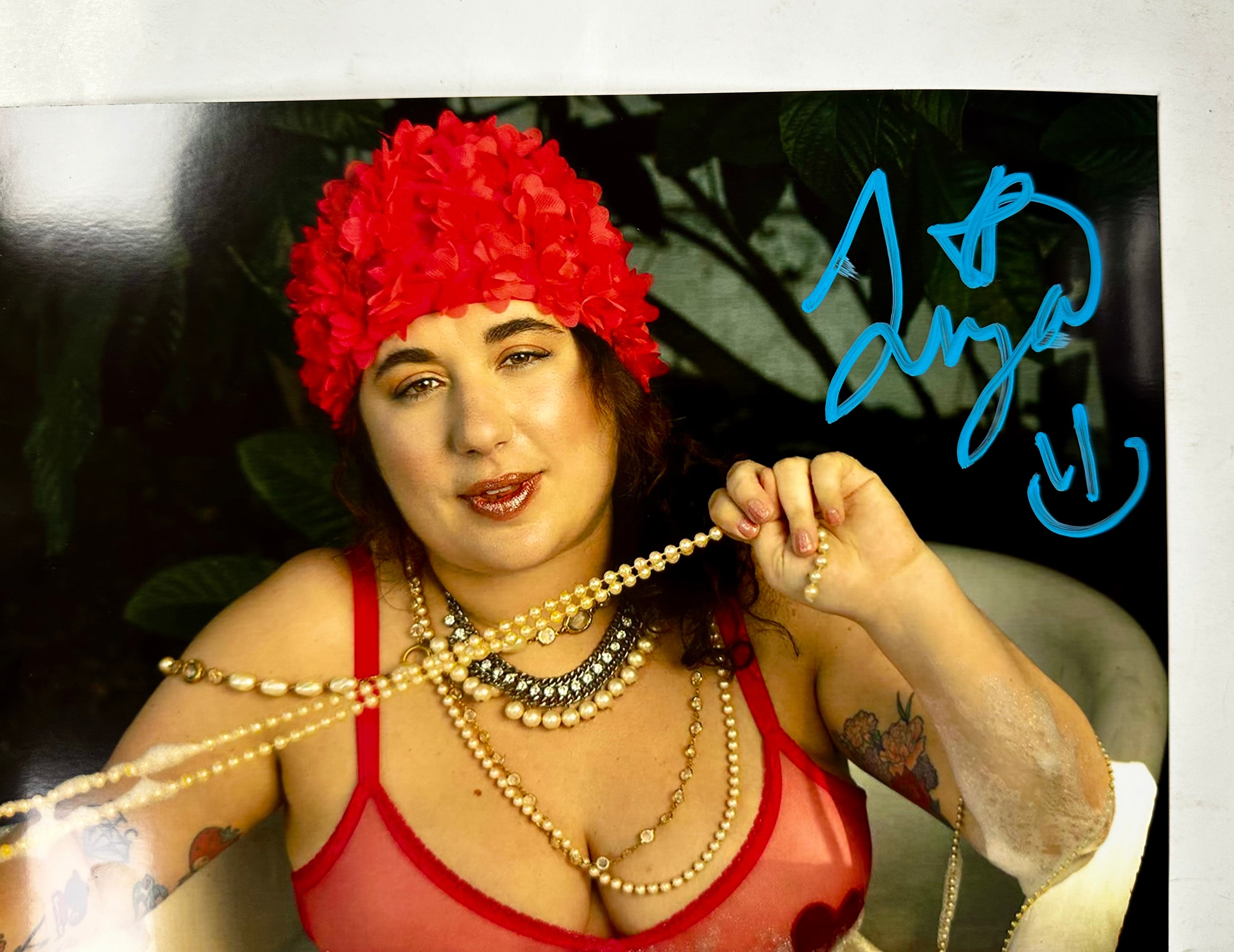 comedian-liza-treyger-signed-law-order-svu-podcast-8x10-photo-with-jsa-coa-2