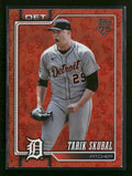2026-topps-holiday-chicks-tarik-skubal-300