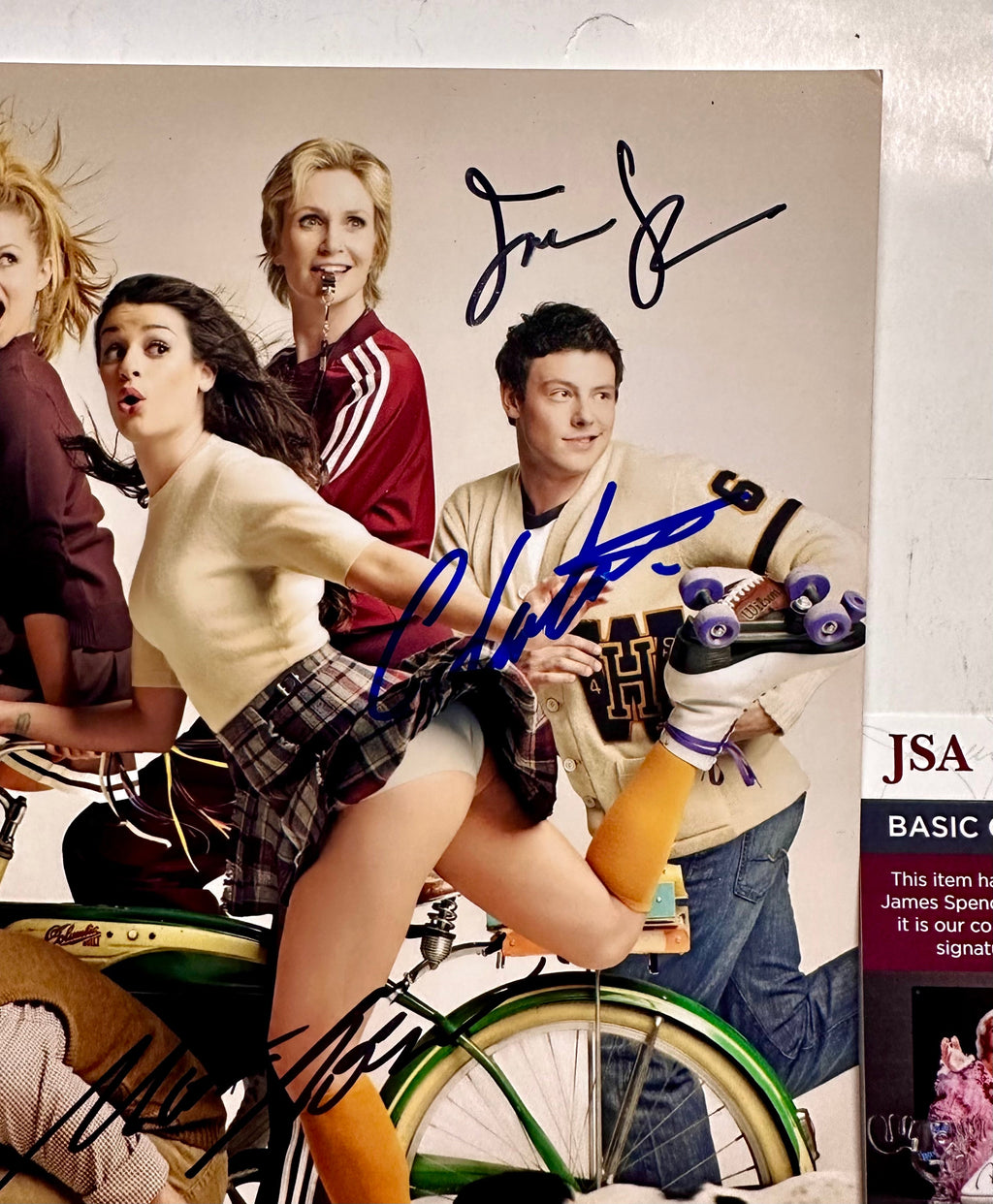 cory-monteith-matthew-morrison-jane-lynch-signed-glee-8x10-photo-with-jsa-coa