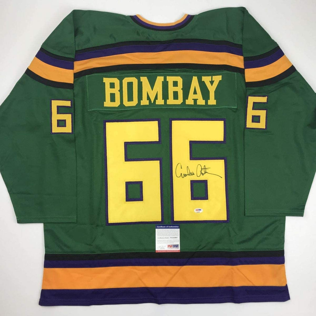 autographed-signed-emilio-estevez-gordon-bombay-the-mighty-ducks-green-hockey-jersey-psa-dna-coa