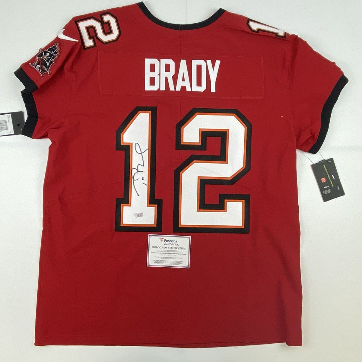 autographed-signed-tom-brady-tampa-bay-buccaneers-red-authentic-nike-elite-football-jersey-fanatics-coa