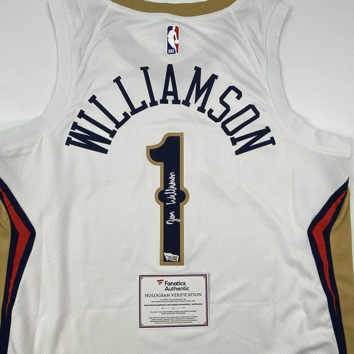 autographed-signed-zion-williamson-new-orleans-pelicans-white-swingman-nike-basketball-jersey-fanatics-coa