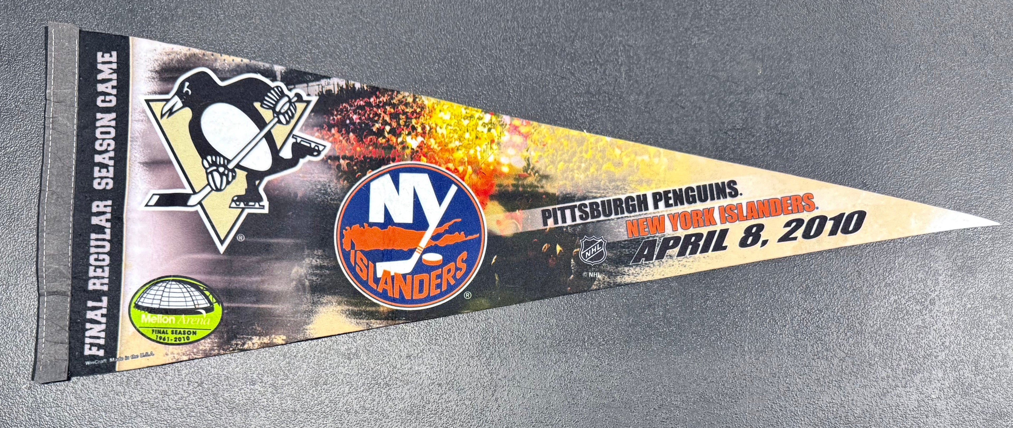 Pittsburgh Penguins Vs Islanders April 8, 2010 Final Regular Season Home Game Mellon Arena NHL Pennant