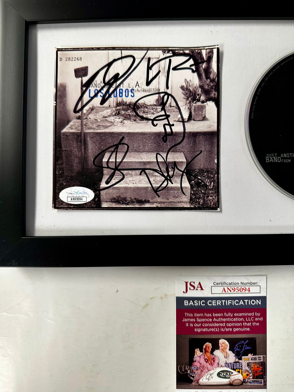 david-caesar-conrad-louie-steve-complete-signed-los-lobos-just-a-band-from-east-la-a-collection-cd-framed-jsa-coa