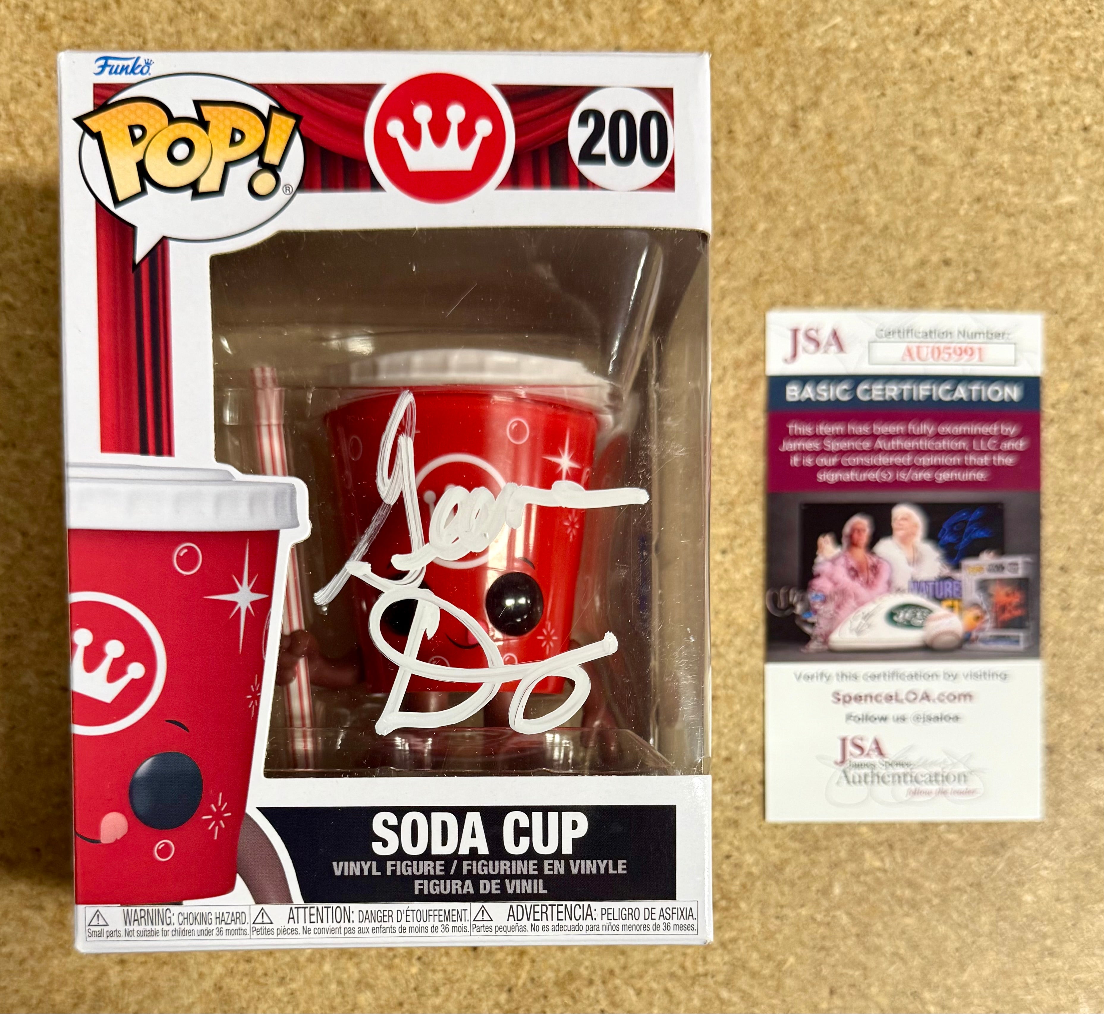 Geena Davis Signed Funko Pop! Movie Theaters Soda Cup #200 With JSA COA