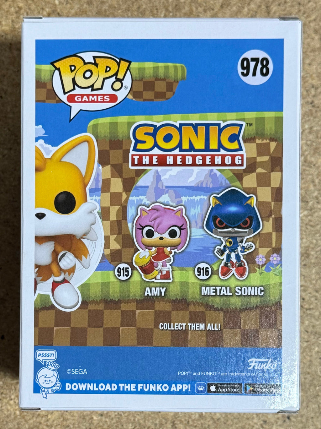 Funko Pop! Games Chase Flocked Flying Tails #978 Sonic The Hedgehog Specialty Series Exclusive
