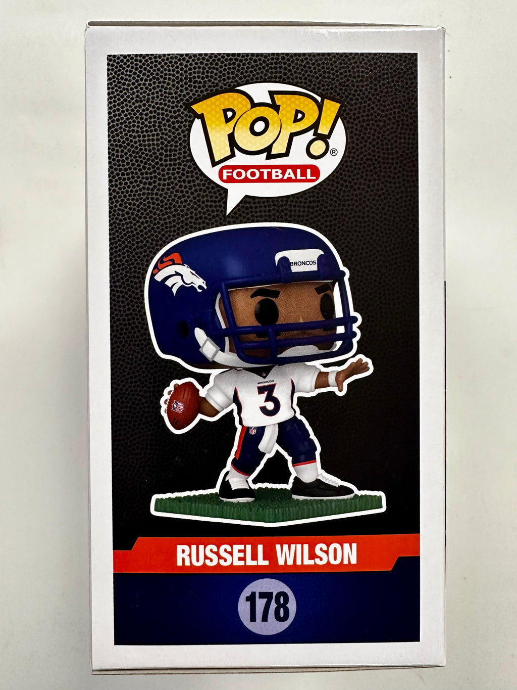 Funko Pop! Football Russell Wilson Throwing #178 NFL Denver Broncos QB 2023