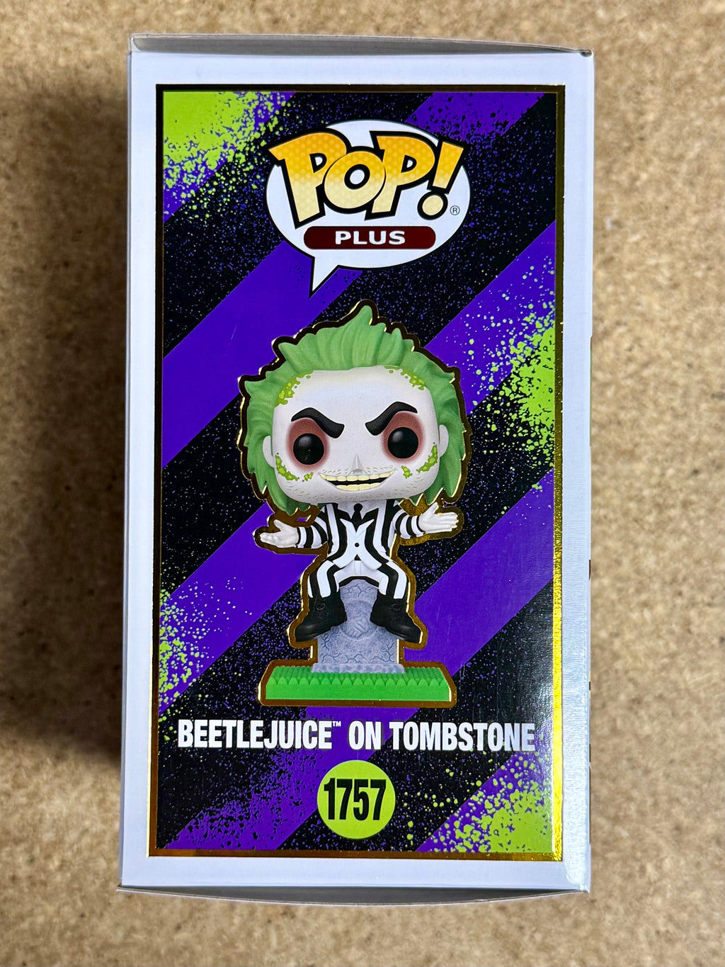 Funko Pop! Plus Movies Beetlejuice On Tombstone #1757 Beetlejuice 2024 (BOX DMG)