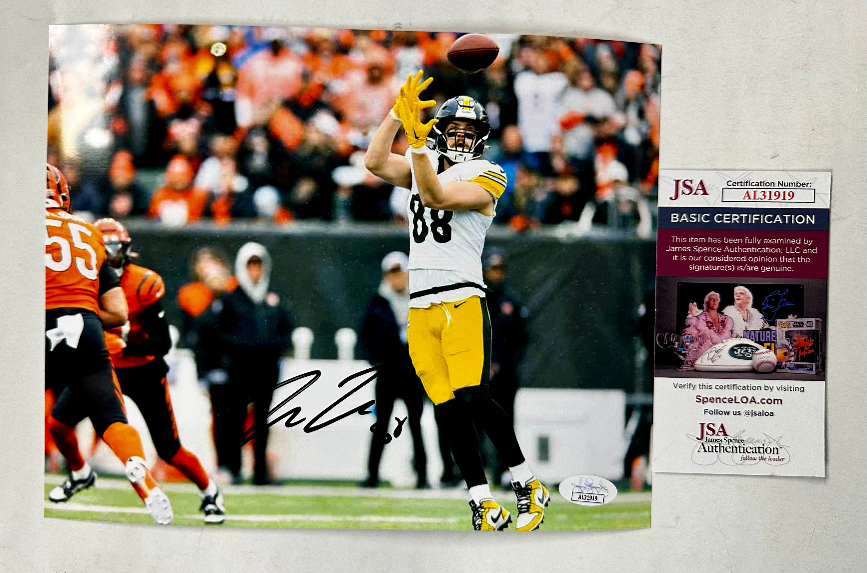 Pat Freiermuth Signed Autographed NFL Pittsburgh Steelers TE 8x10 Photo With JSA COA