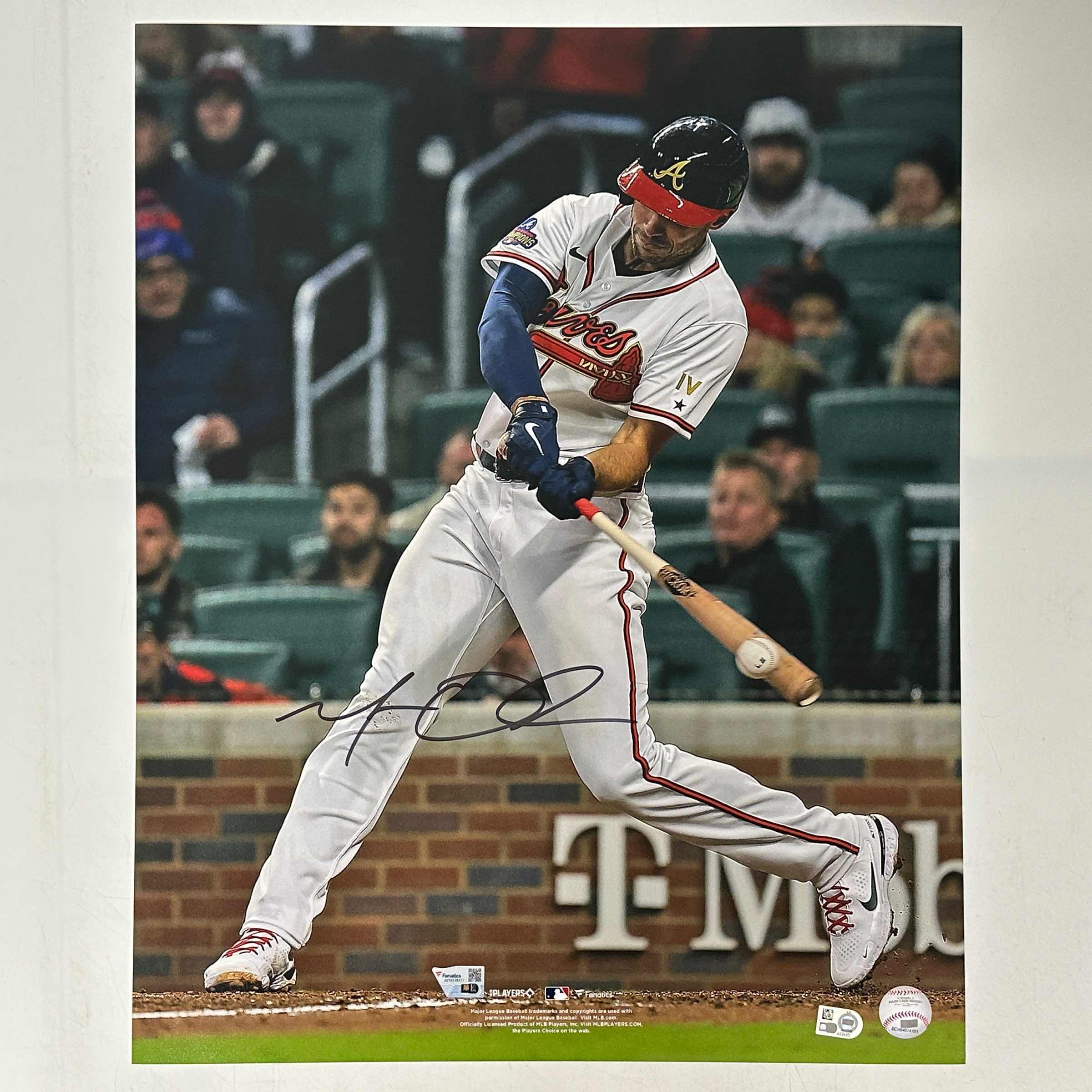 autographed-signed-matt-olson-atlanta-braves-16x20-baseball-photo-fanatics-coa