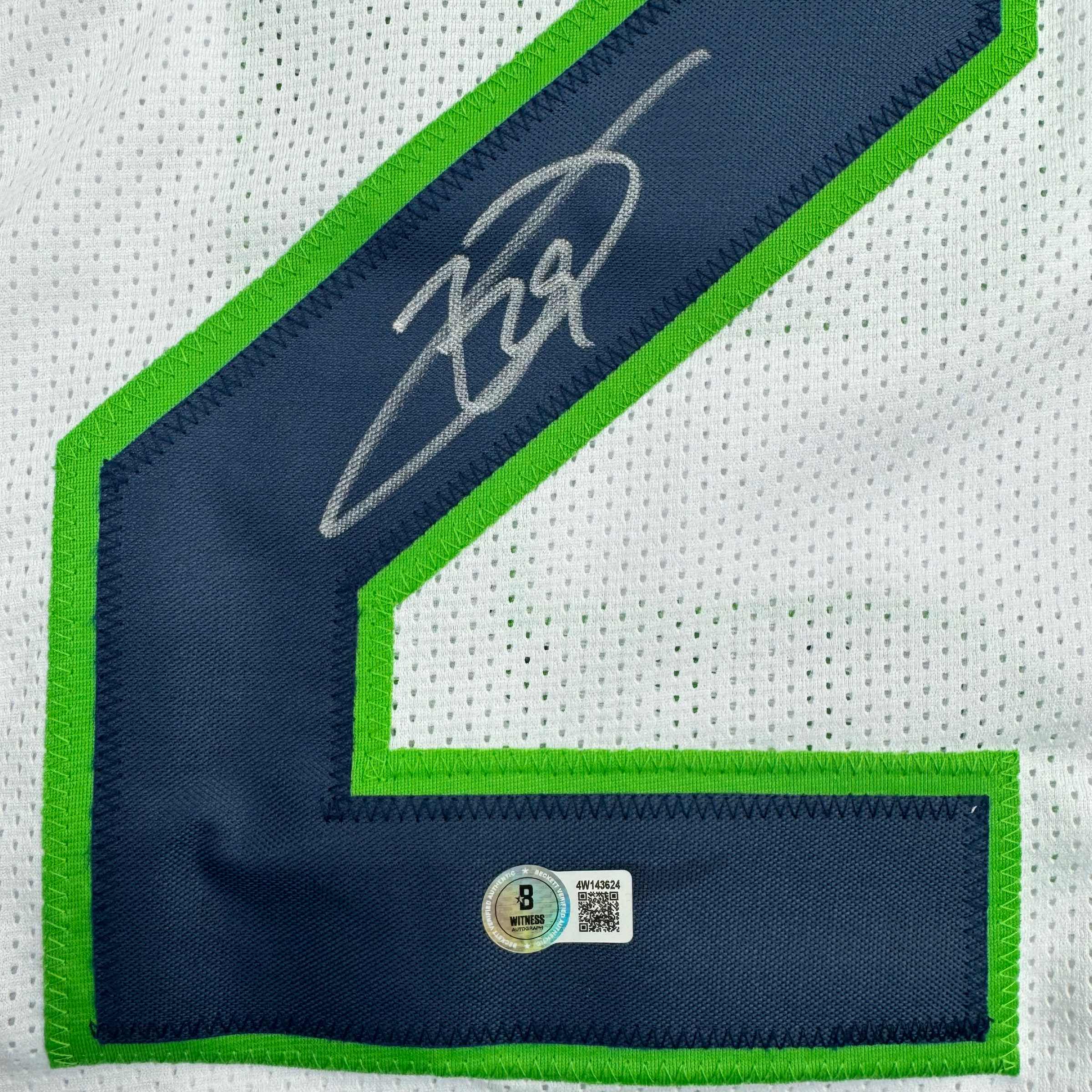 autographed-signed-earl-thomas-iii-seattle-white-football-jersey-beckett-bas-coa