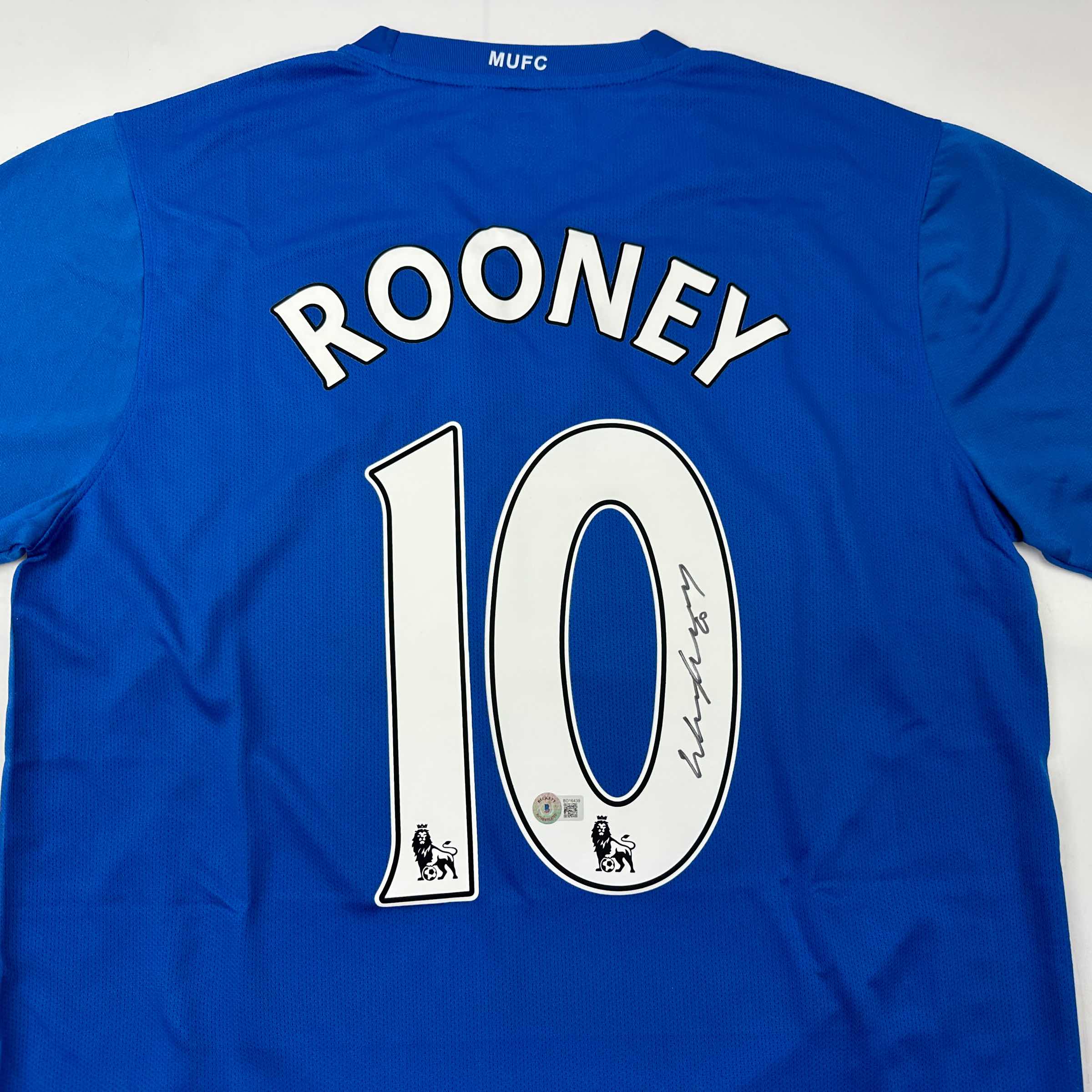 autographed-signed-wayne-rooney-manchester-united-blue-soccer-jersey-beckett-bas-coa