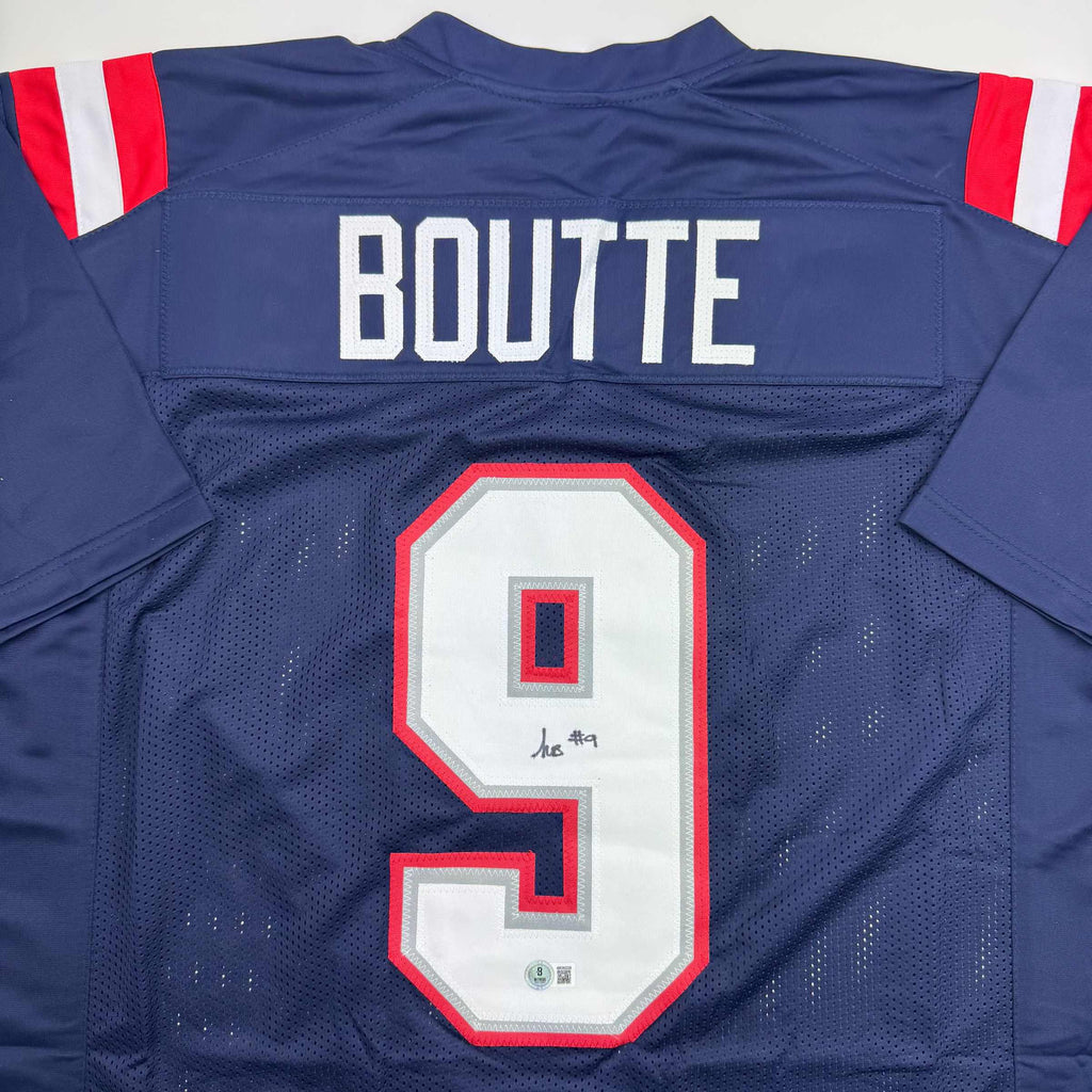autographed-signed-kayshon-boutte-new-england-blue-football-jersey-beckett-bas-coa