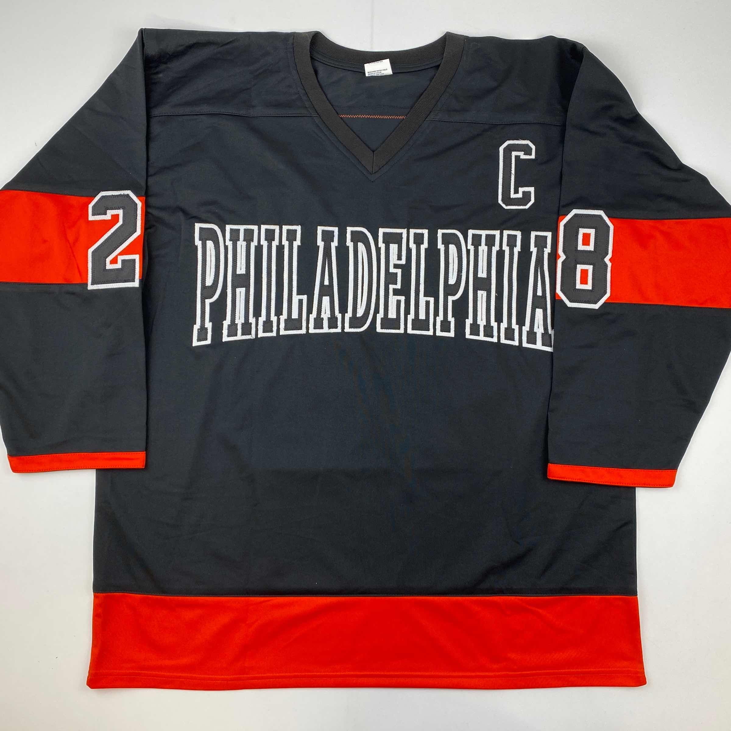 autographed-signed-claude-giroux-philadelphia-black-hockey-jersey-psa-dna-coa
