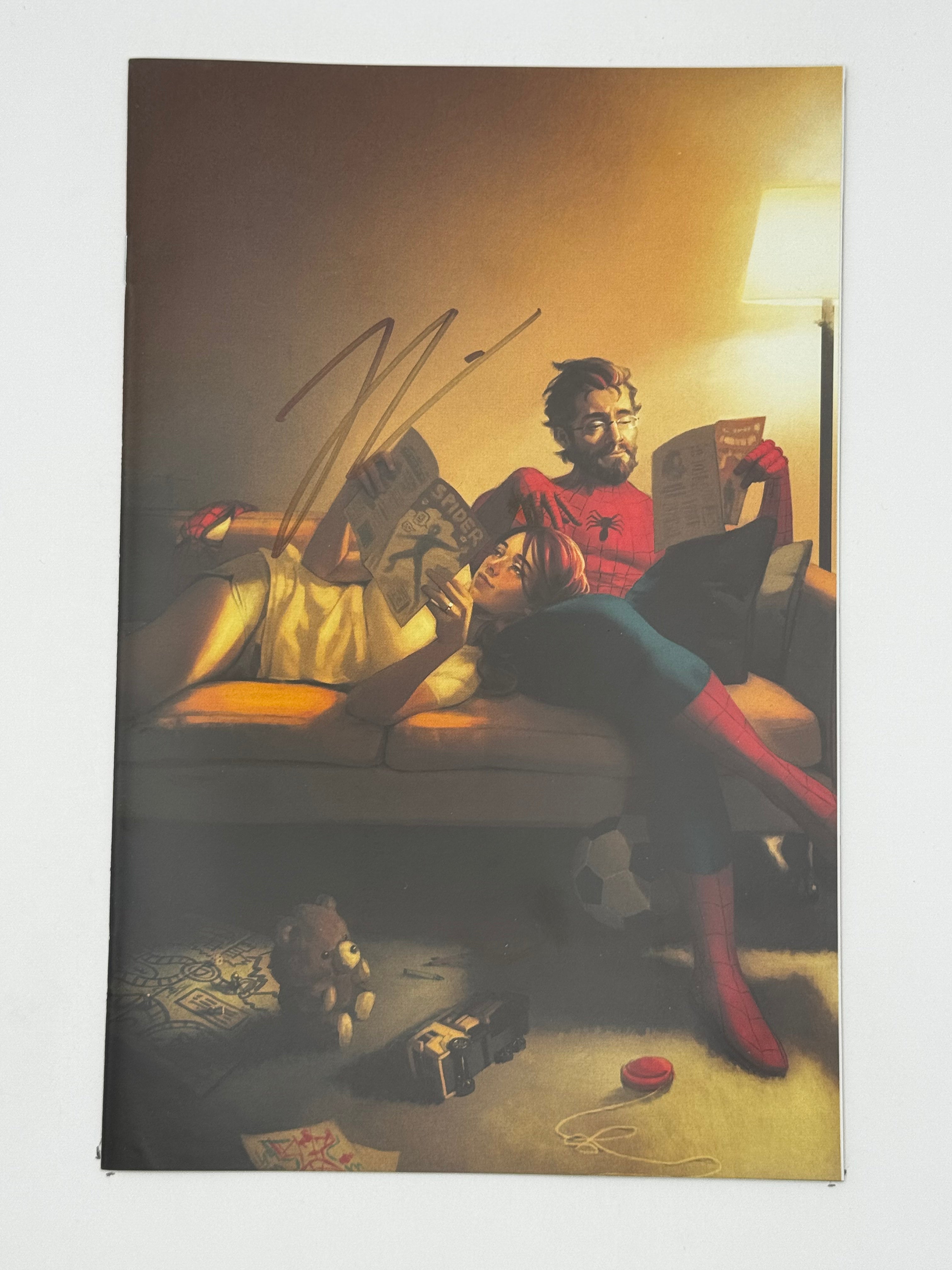[Signed by Hickman] Ultimate Spider-Man #10 Virgin Unknown Comics Mercado Exclusive Var [INST]