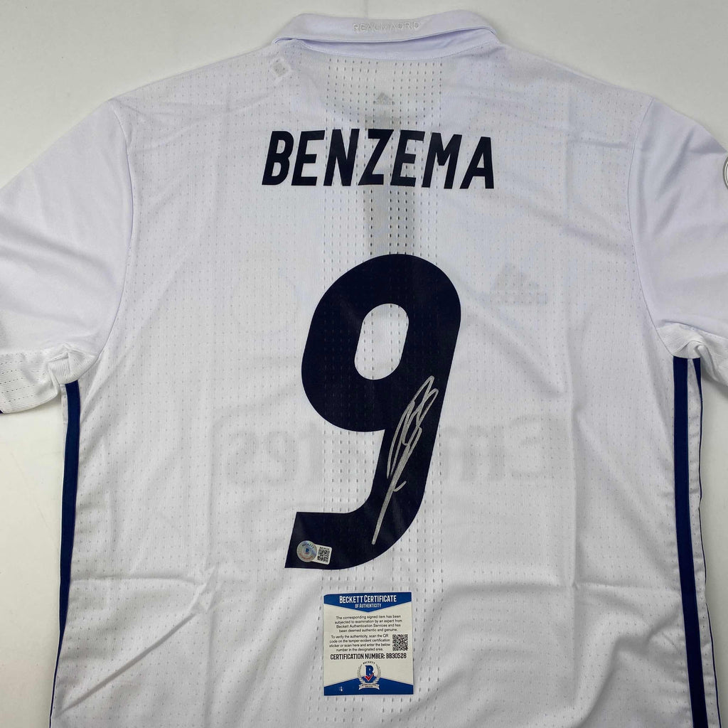 autographed-signed-karim-benzema-real-madrid-2016-17-white-soccer-jersey-beckett-bas-coa
