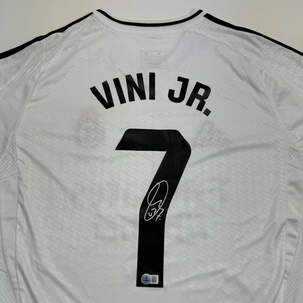 autographed-signed-vini-vinicius-jr-7-real-madrid-white-soccer-jersey-beckett-bas-coa