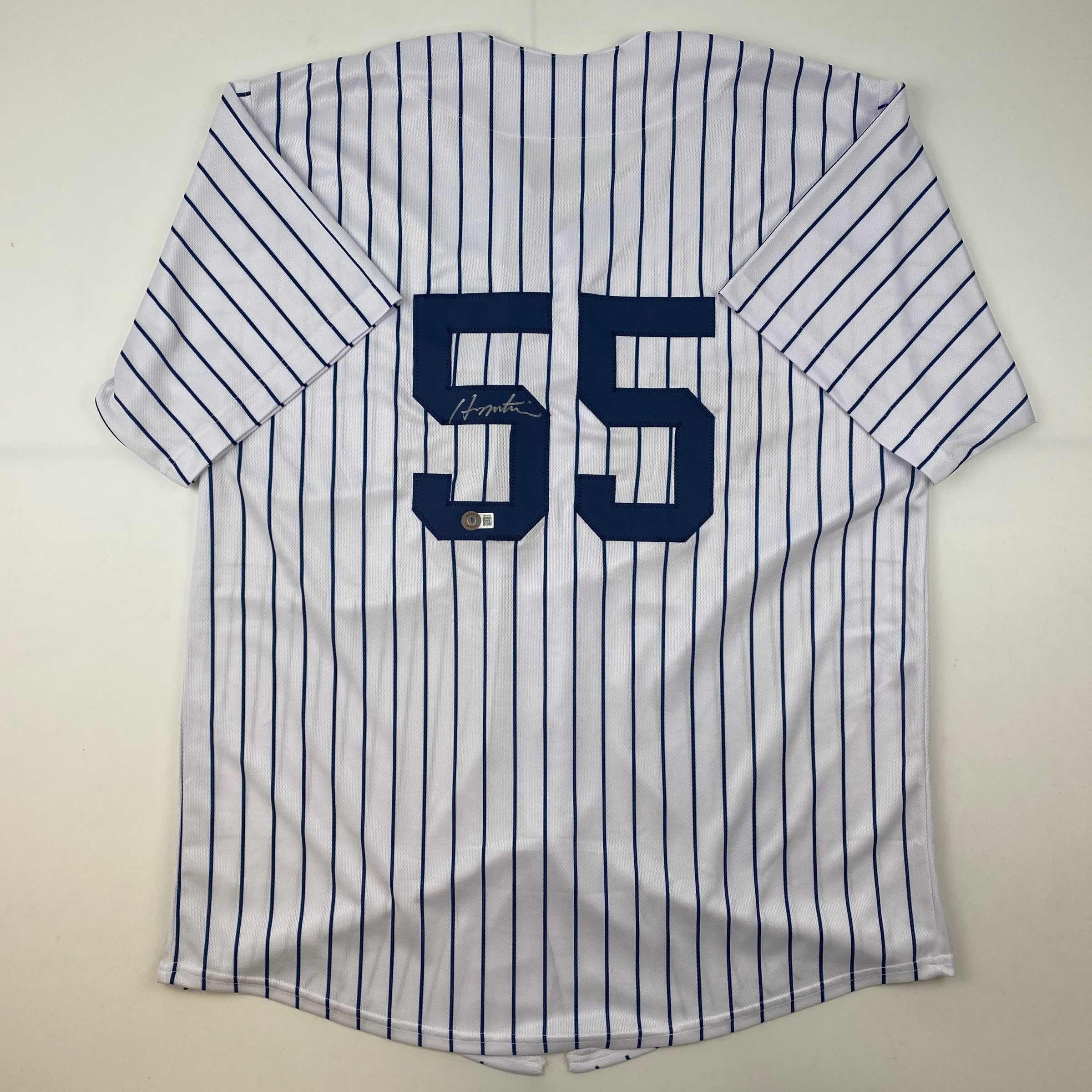 autographed-signed-hideki-matsui-new-york-pinstripe-baseball-jersey-beckett-bas-coa