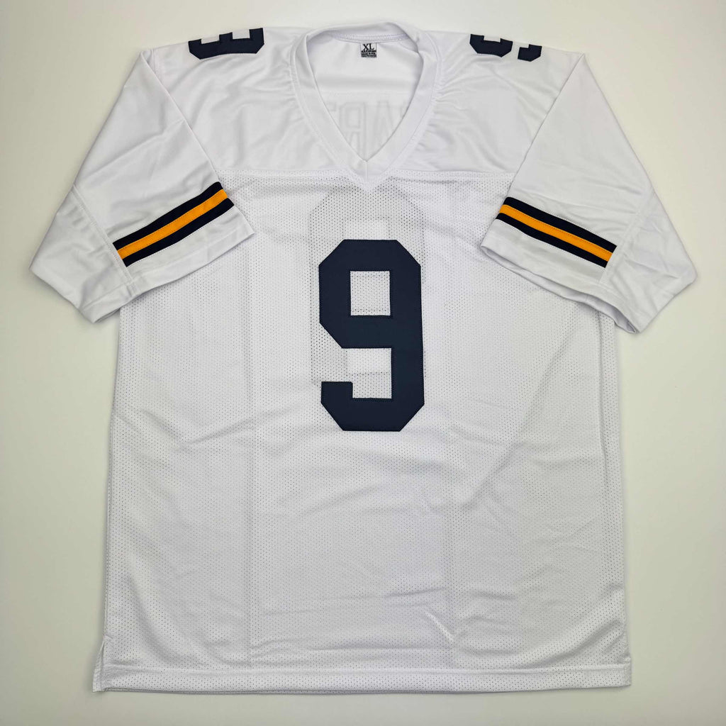 autographed-signed-j-j-jj-mccarthy-michigan-white-college-football-jersey-beckett-bas-coa
