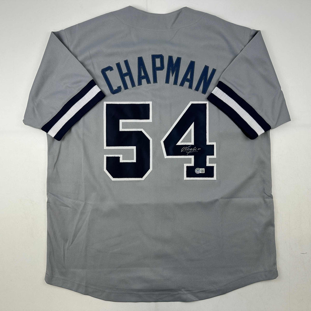 autographed-signed-aroldis-chapman-new-york-grey-baseball-jersey-beckett-bas-coa