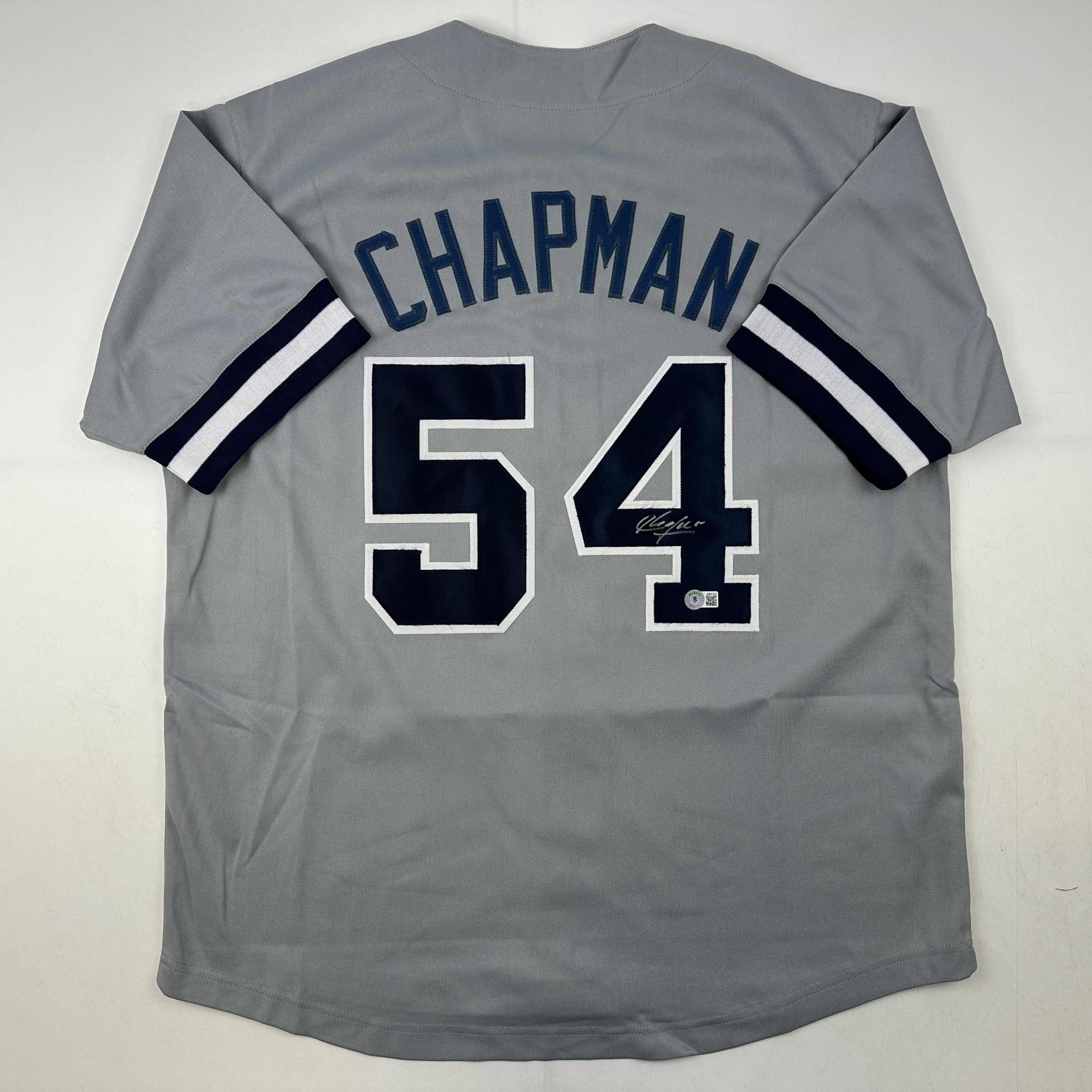 autographed-signed-aroldis-chapman-new-york-grey-baseball-jersey-beckett-bas-coa