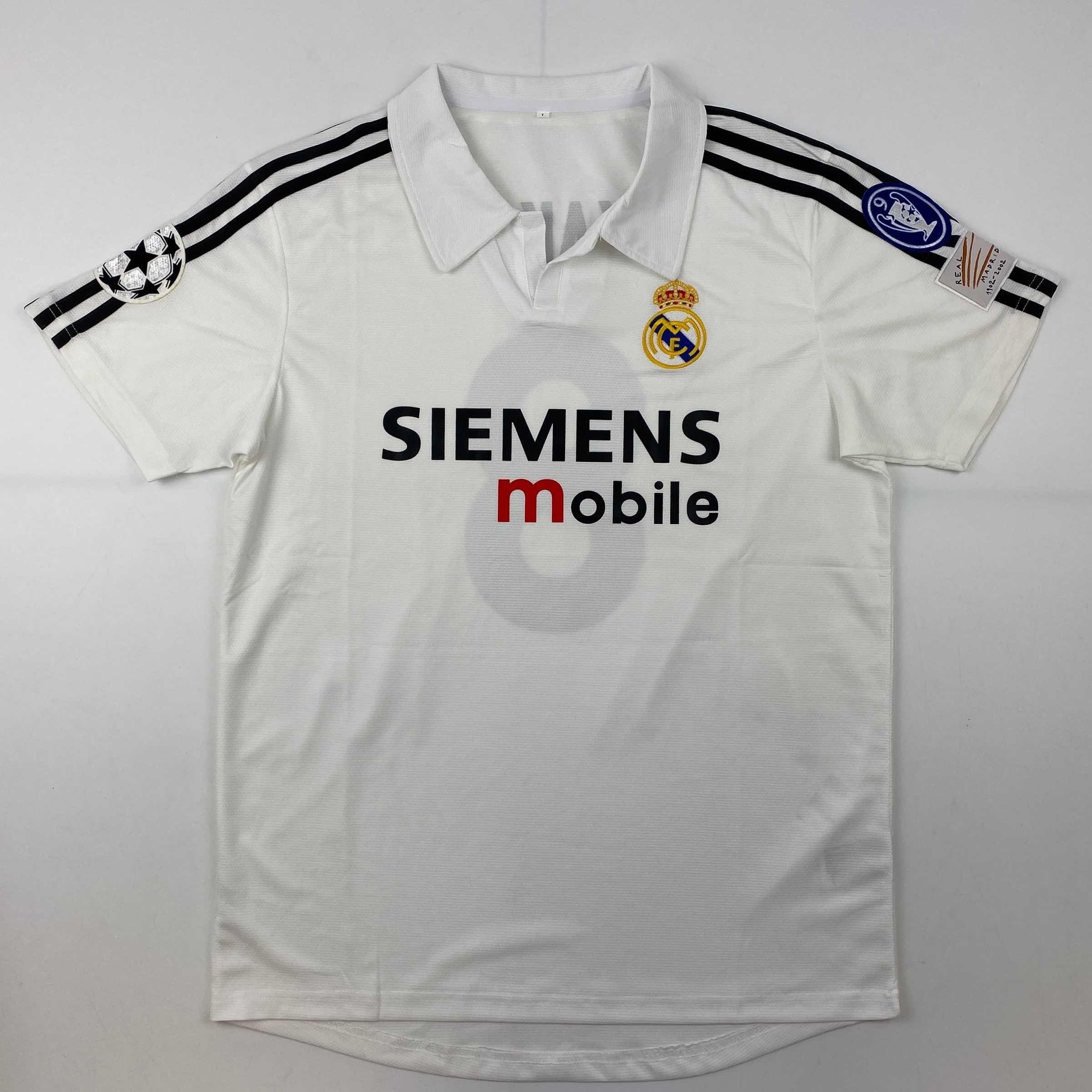 autographed-signed-ricardo-kaka-real-madrid-white-soccer-futbol-jersey-beckett-bas-coa