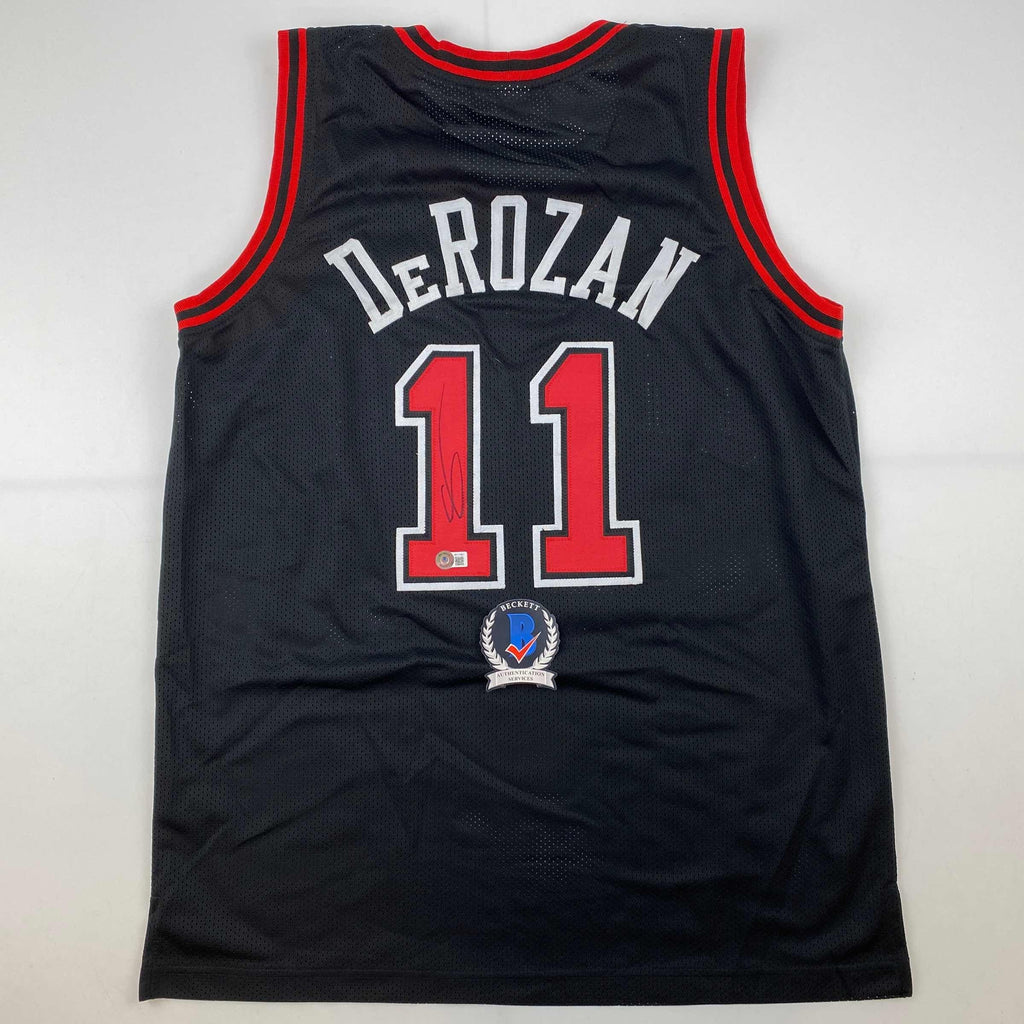 autographed-signed-demar-derozan-chicago-black-basketball-jersey-beckett-bas-coa