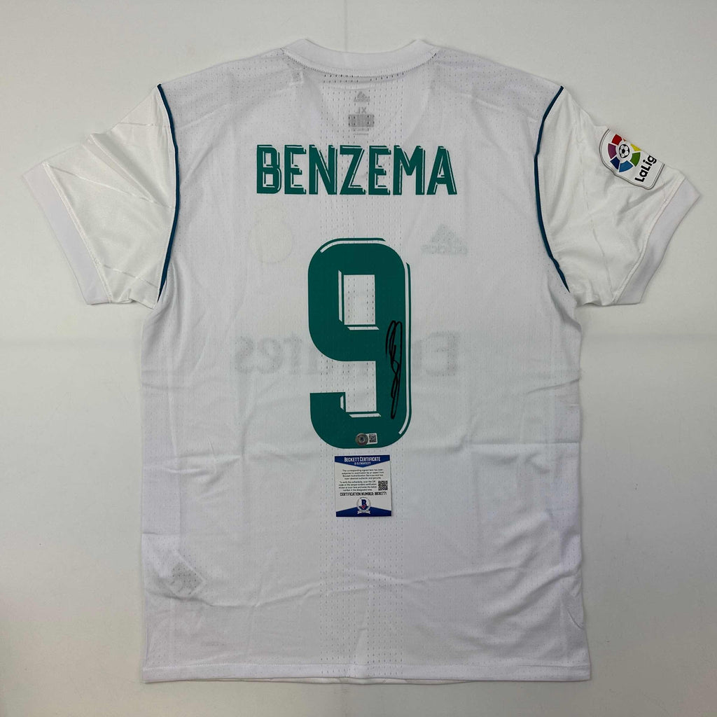 autographed-signed-karim-benzema-real-madrid-2017-18-white-soccer-jersey-beckett-bas-coa