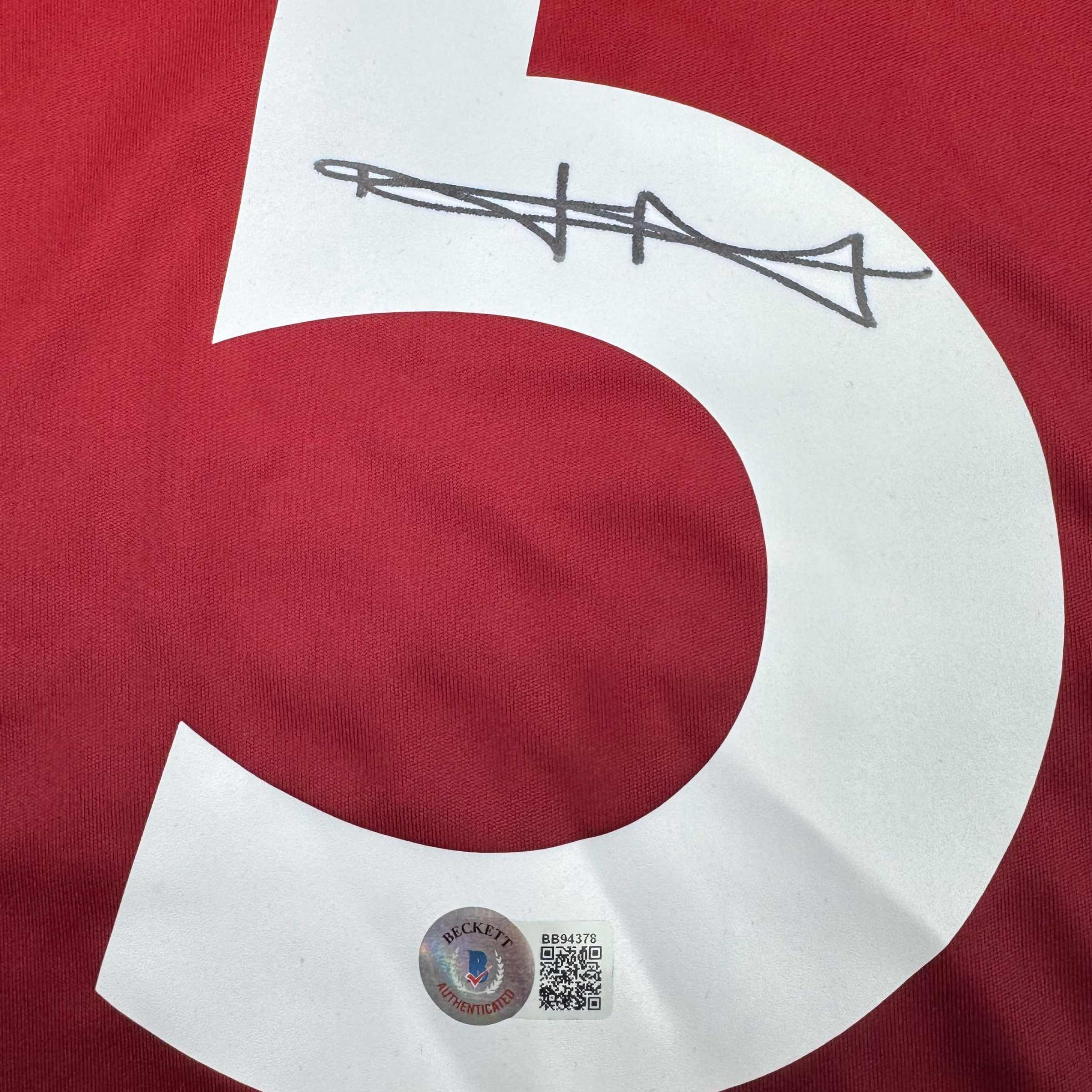 autographed-signed-harry-maguire-manchester-united-red-soccer-jersey-beckett-bas-coa-1