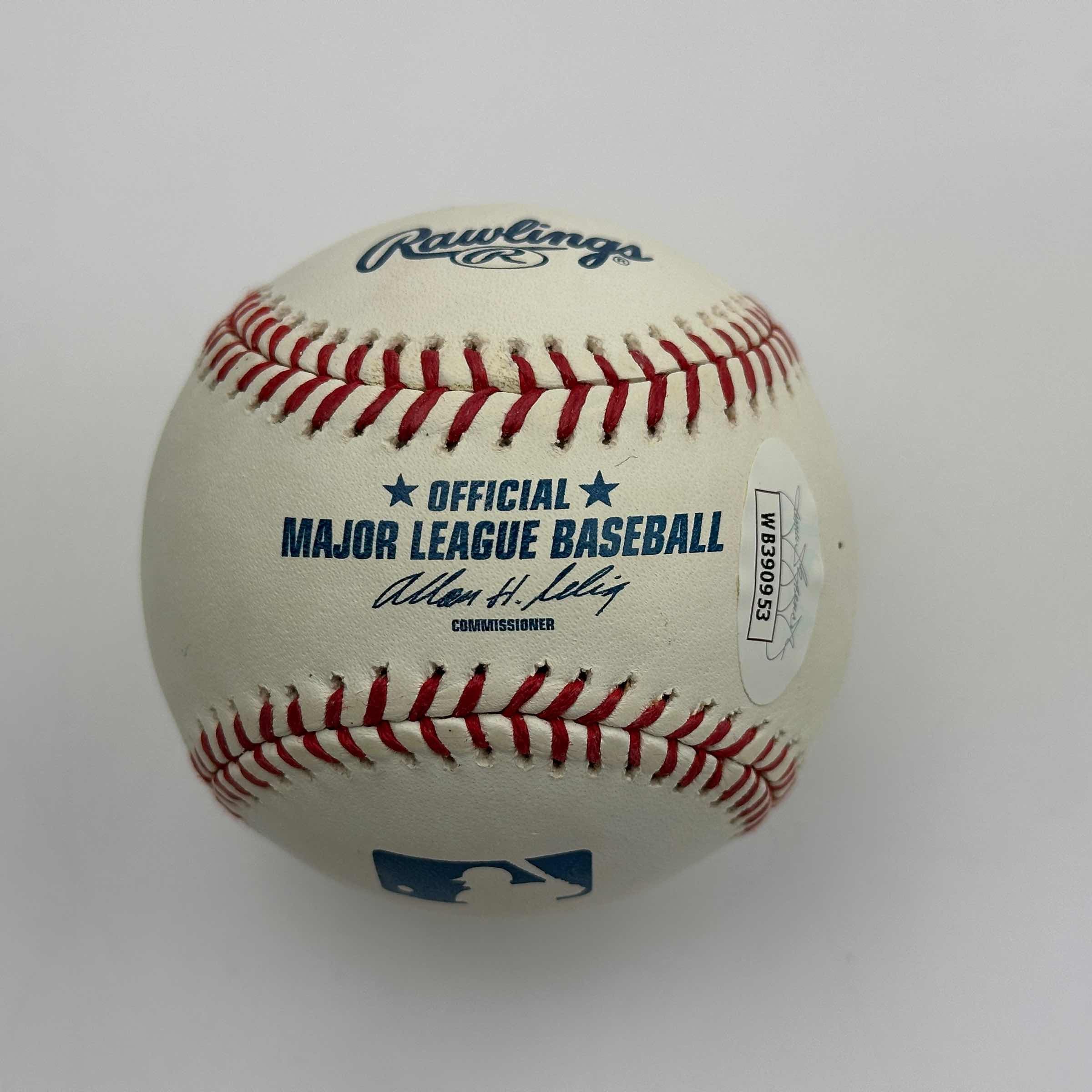 autographed-signed-tom-glavine-rawlings-official-major-league-roml-baseball-jsa-coa