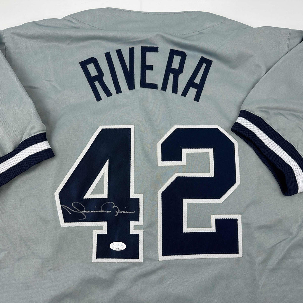 autographed-signed-mariano-rivera-new-york-grey-baseball-jersey-jsa-coa-loa