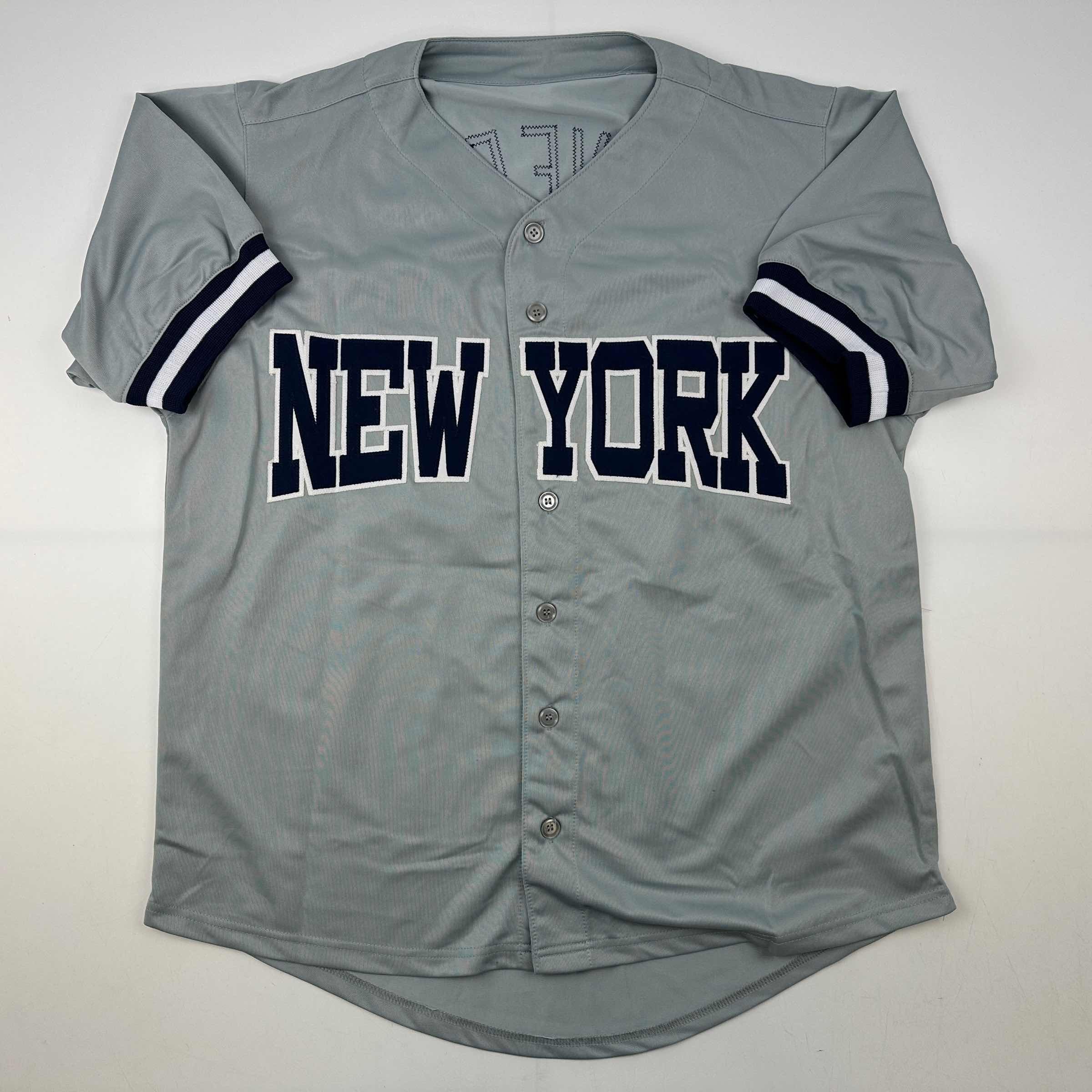 autographed-signed-mariano-rivera-new-york-grey-baseball-jersey-jsa-coa-loa