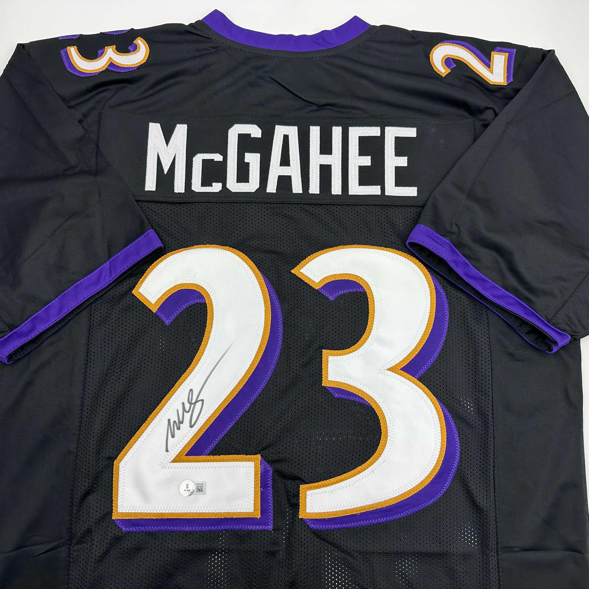 autographed-signed-willis-mcgahee-baltimore-black-football-jersey-beckett-bas-coa