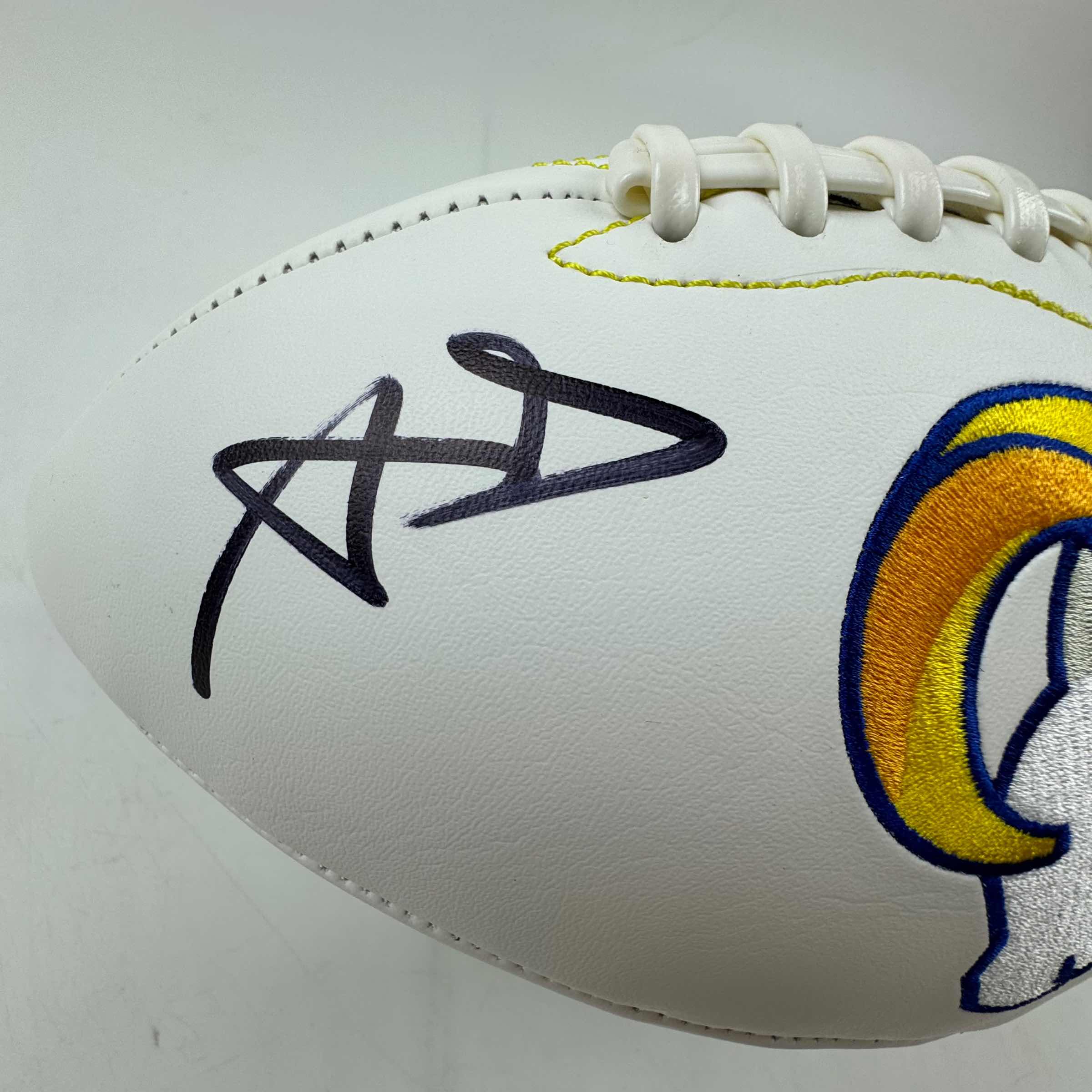 autographed-signed-aaron-donald-los-angeles-rams-full-size-f-s-white-panel-logo-football-beckett-coa