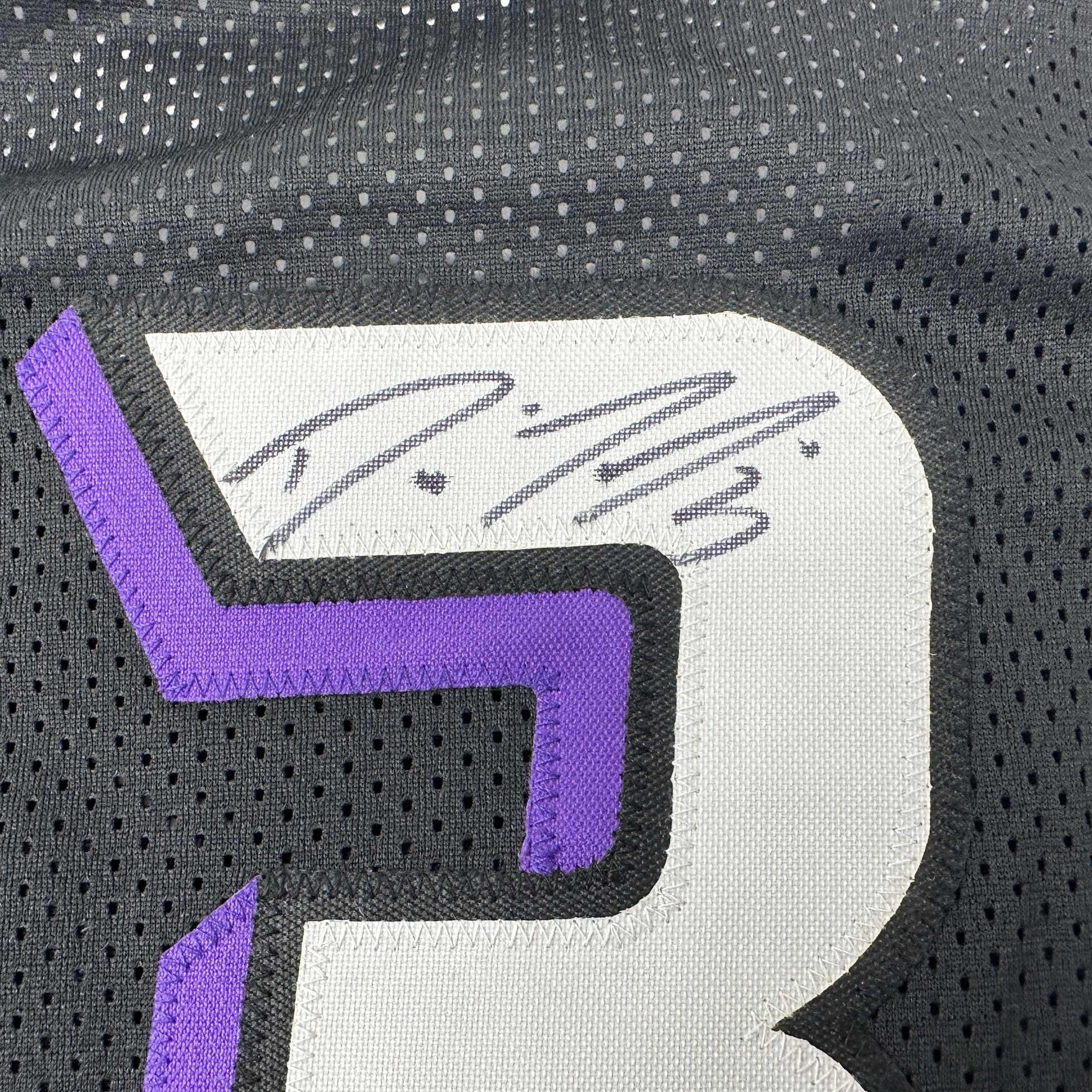 autographed-signed-diana-taurasi-phoenix-black-basketball-jersey-jsa-coa