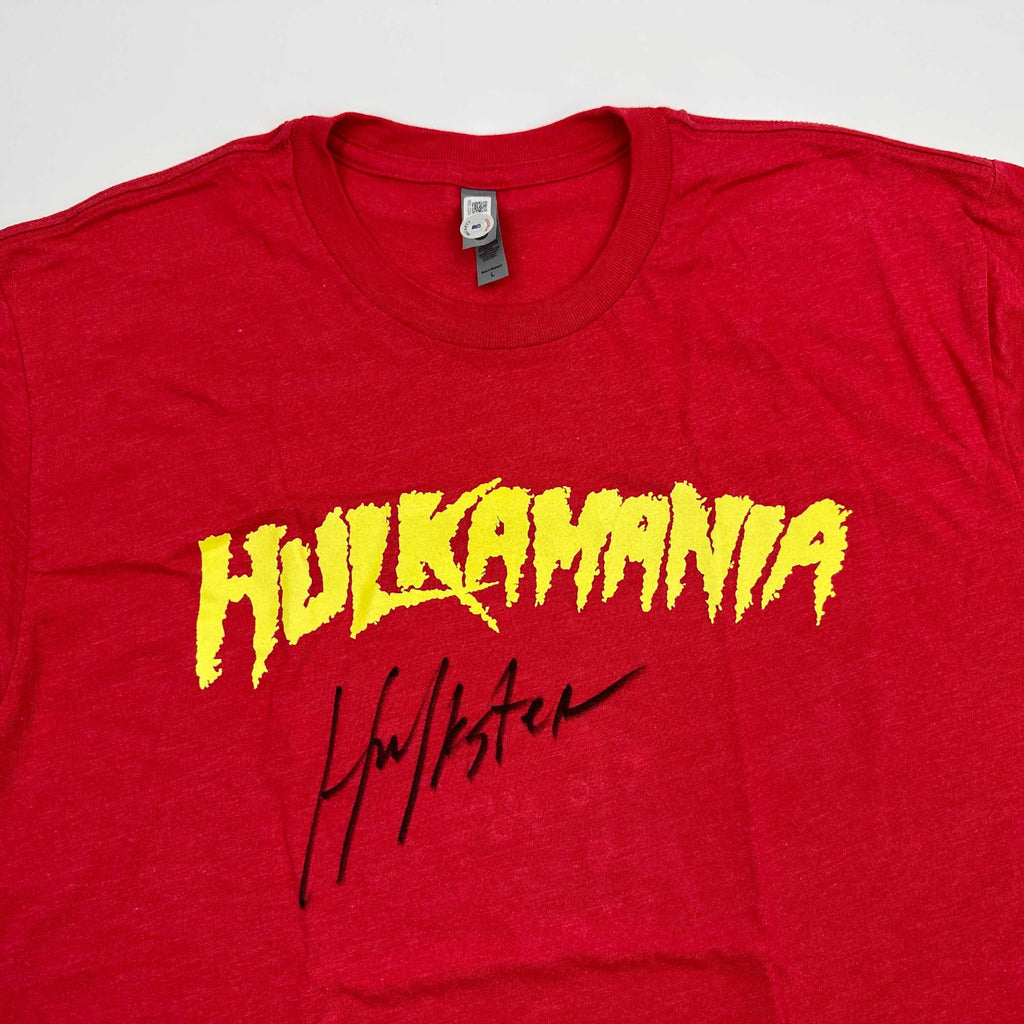 autographed-signed-hulk-hogan-hulkamania-red-wwe-wrestling-shirt-t-shirt-beckett-bas-coa