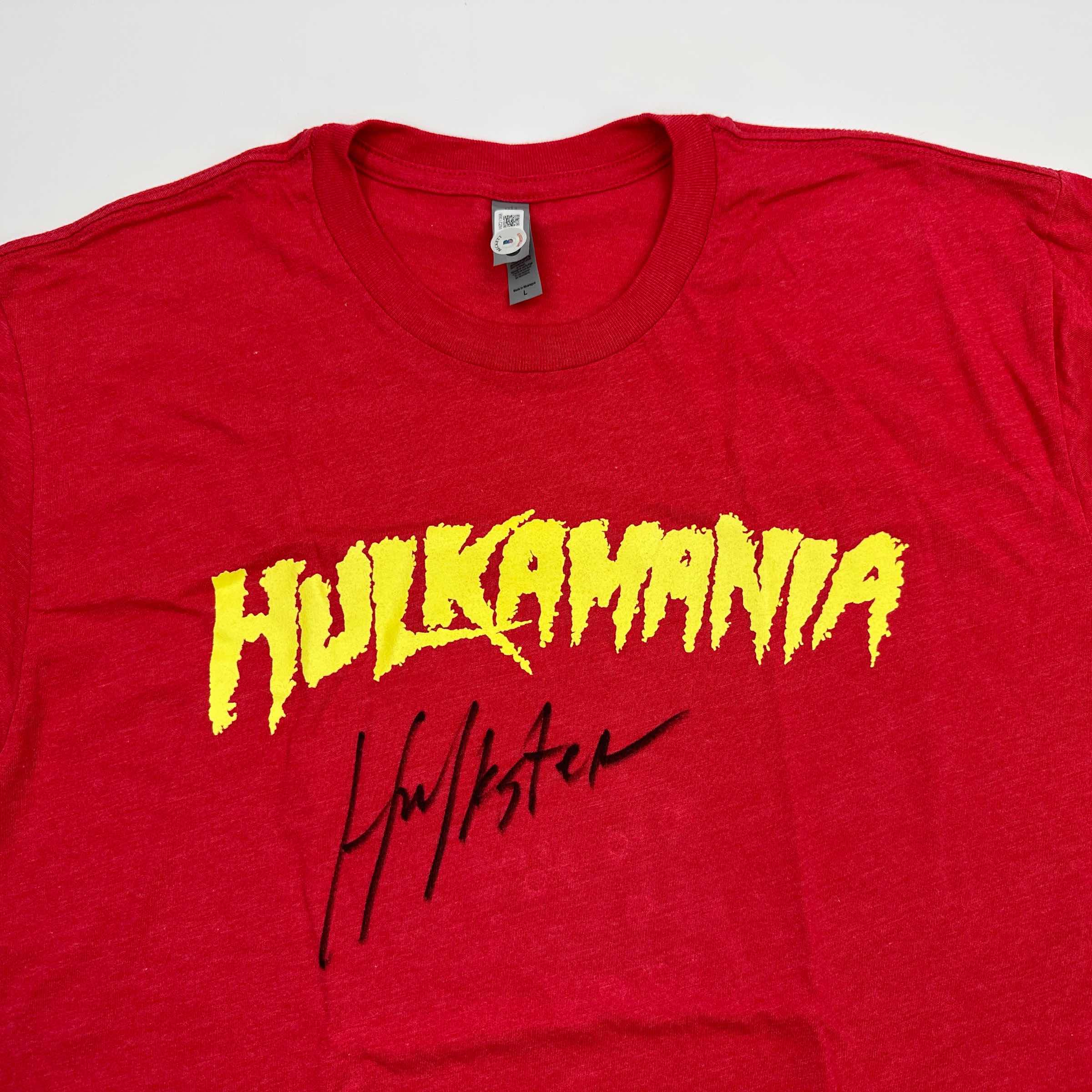 autographed-signed-hulk-hogan-hulkamania-red-wwe-wrestling-shirt-t-shirt-beckett-bas-coa